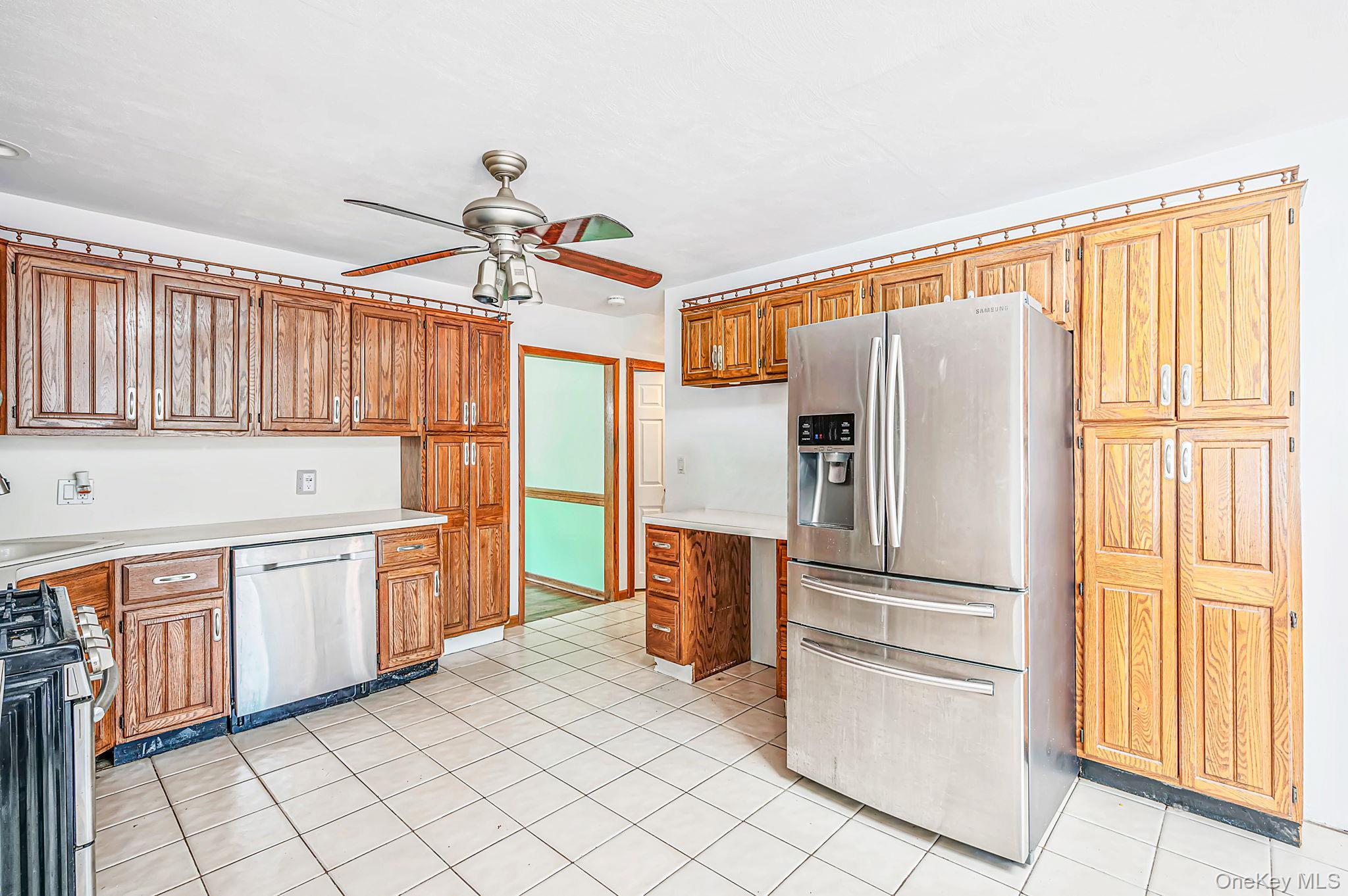 Single Family Pat Drive Suffolk County, NY 11795, MLS-1046027-19