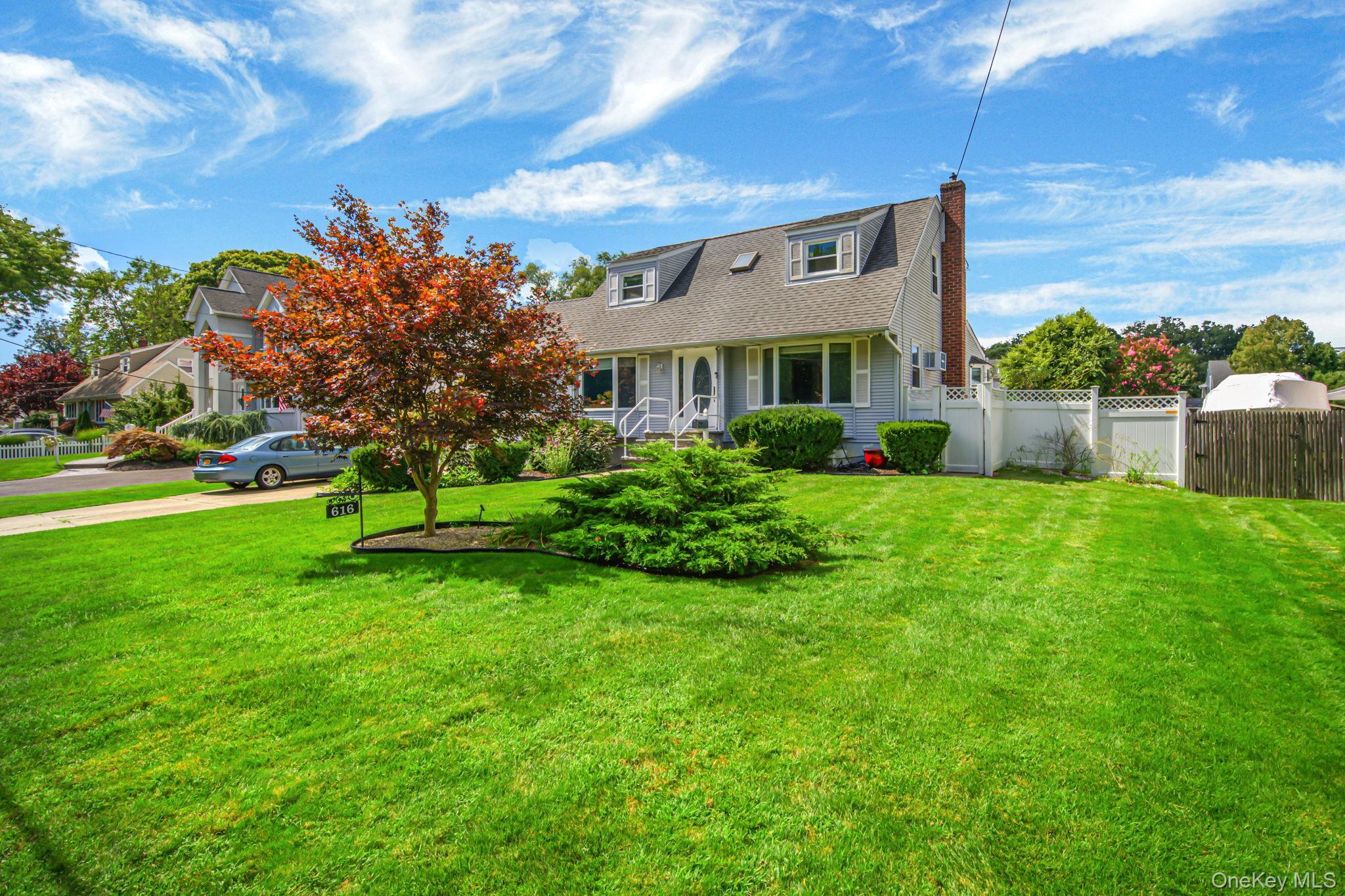 Single Family Pat Drive Suffolk County, NY 11795, MLS-1046027-3