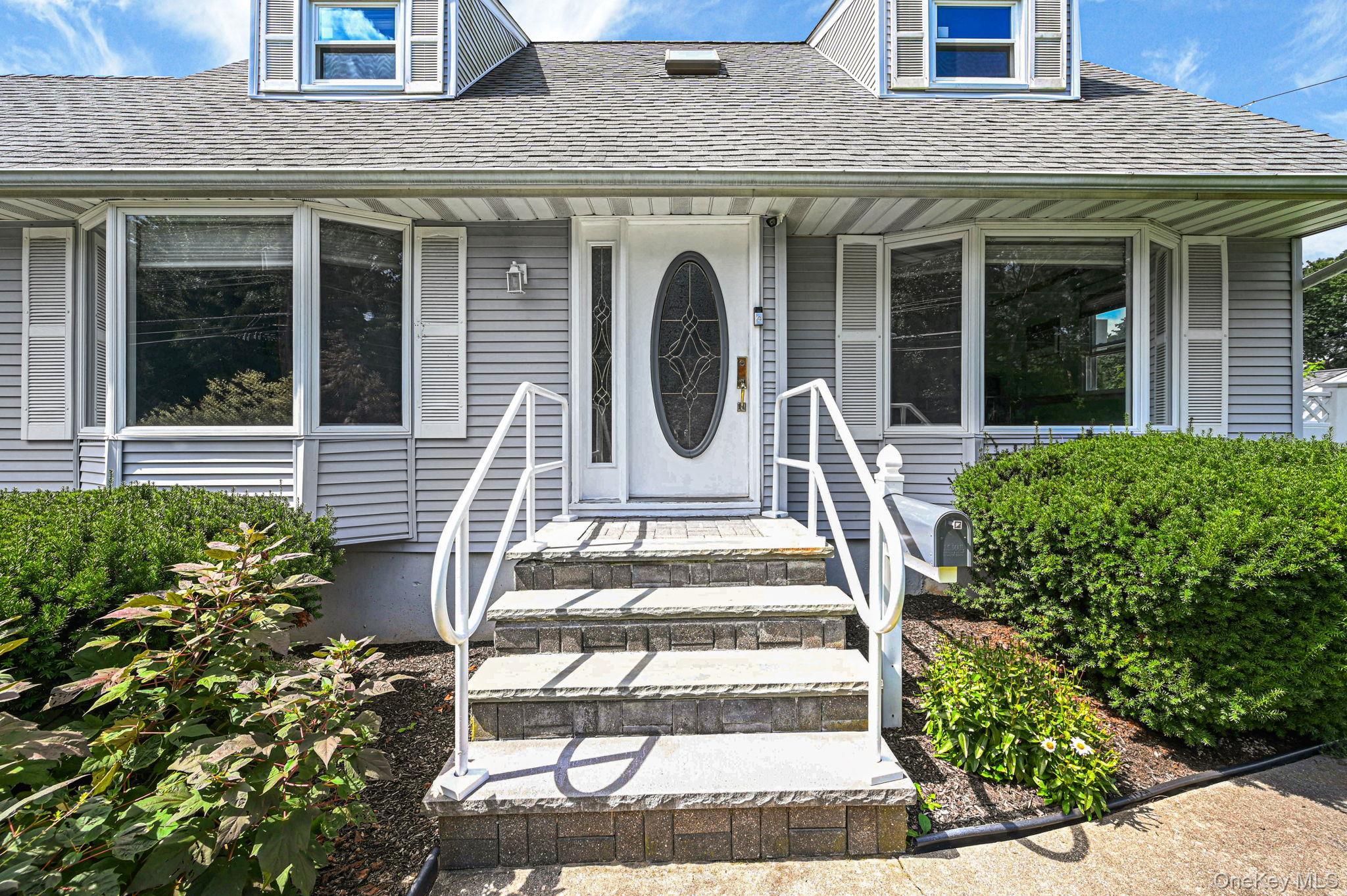 Single Family Pat Drive Suffolk County, NY 11795, MLS-1046027-5
