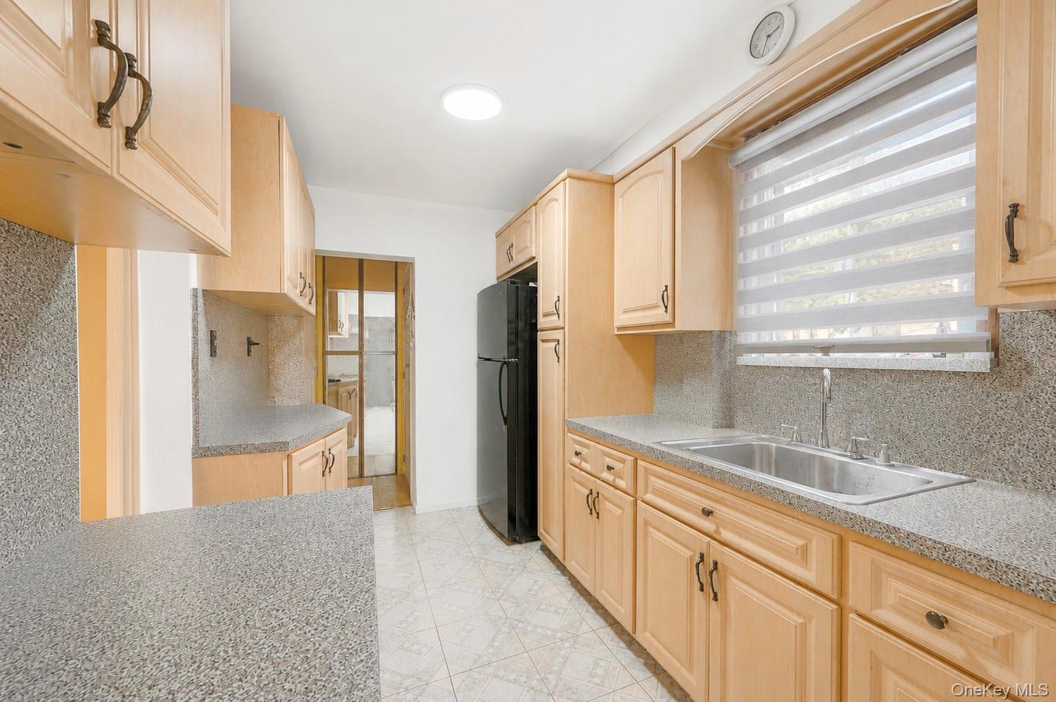 Single Family 83rd Avenue Queens, NY 11432, MLS-1046040-14