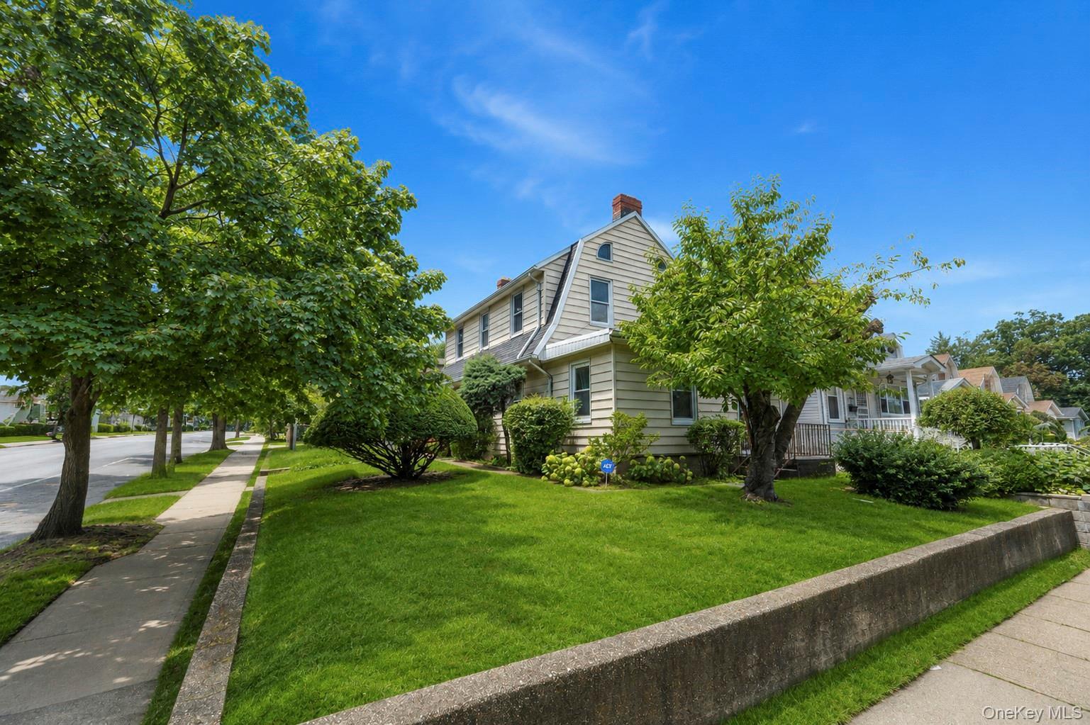 Single Family 83rd Avenue Queens, NY 11432, MLS-1046040-3