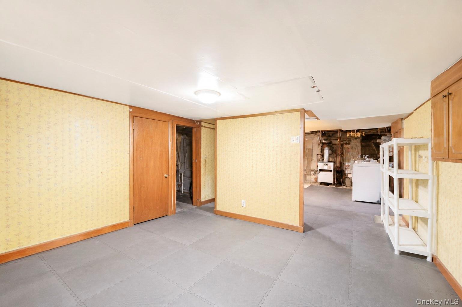 Single Family 83rd Avenue Queens, NY 11432, MLS-1046040-31