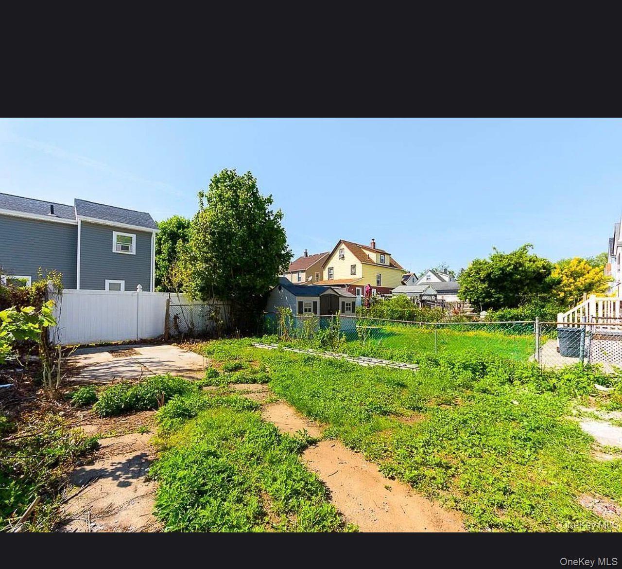 Single Family 221st Street  Queens, NY 11429, MLS-1046073-16
