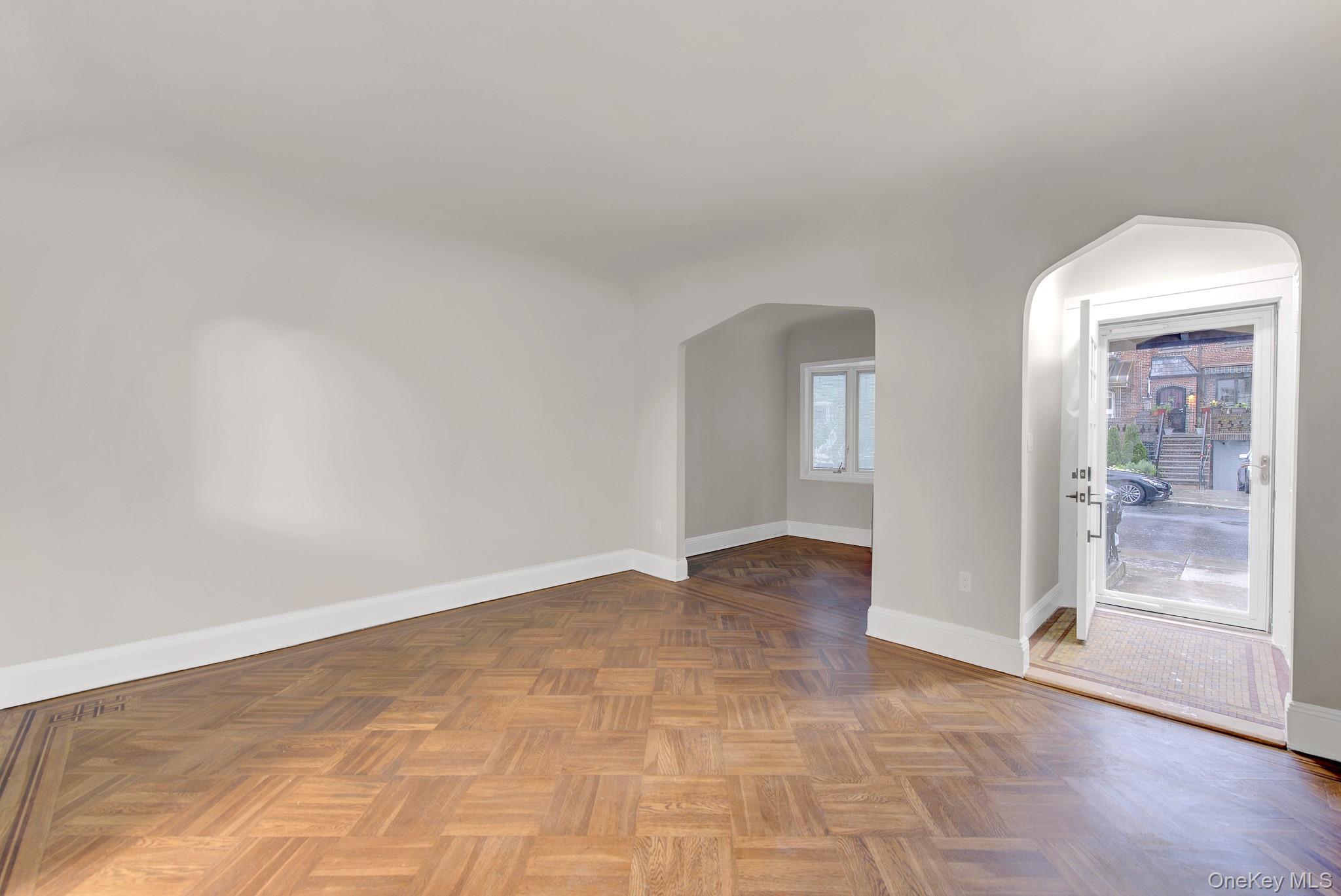 Single Family E 35th Street  Brooklyn, NY 11234, MLS-1046081-6