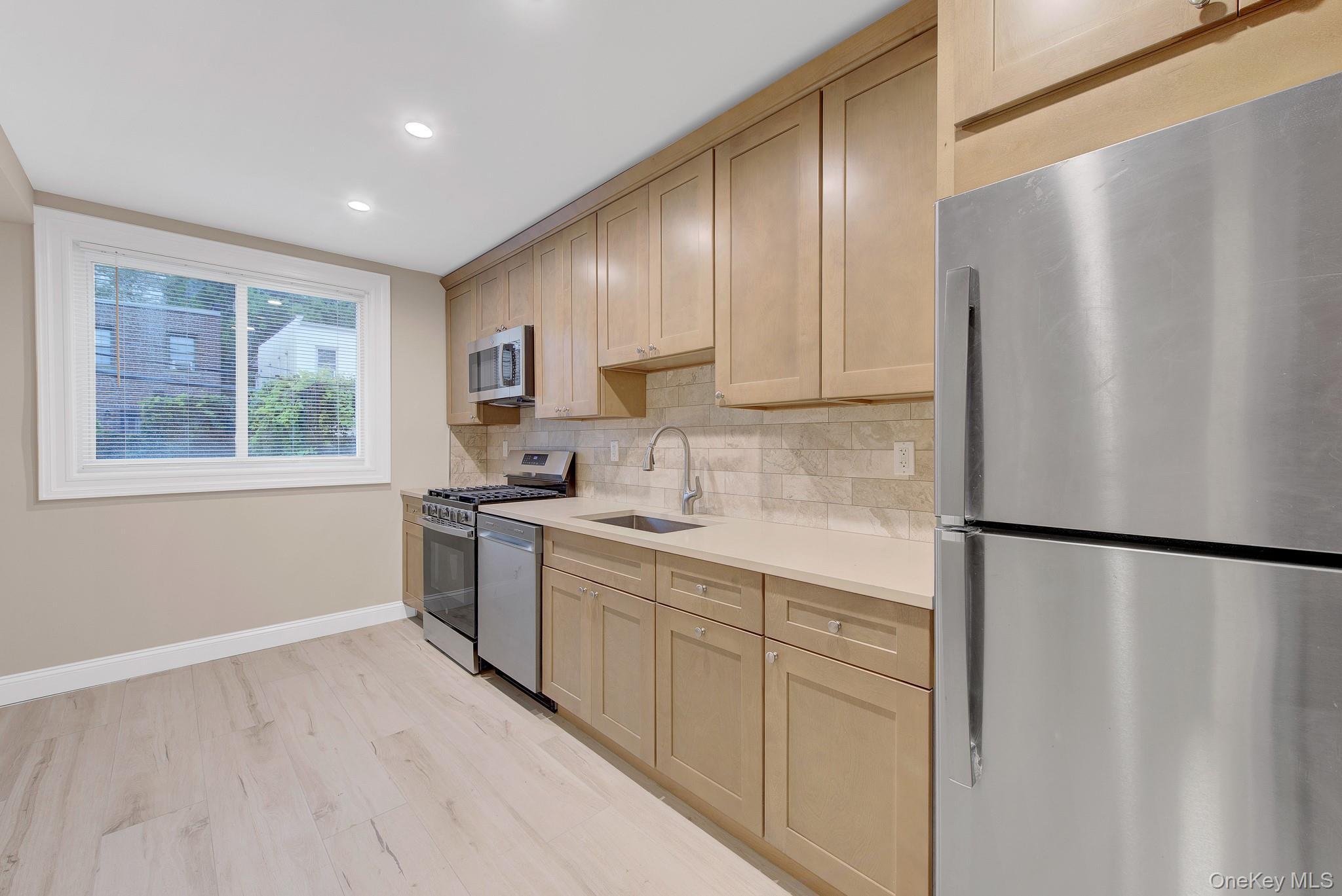 Single Family E 35th Street  Brooklyn, NY 11234, MLS-1046081-9