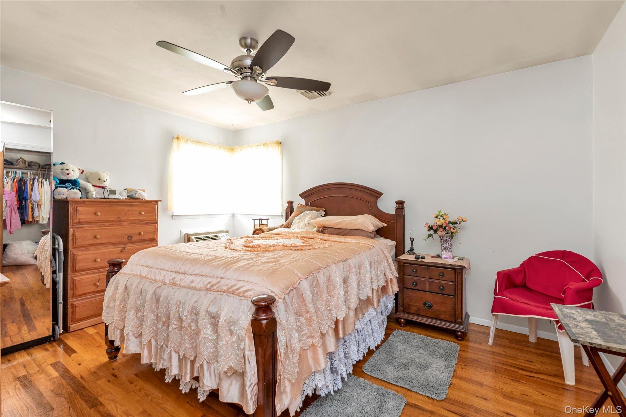 Single Family Edwards Place Nassau County, NY 11580, MLS-1046100-11