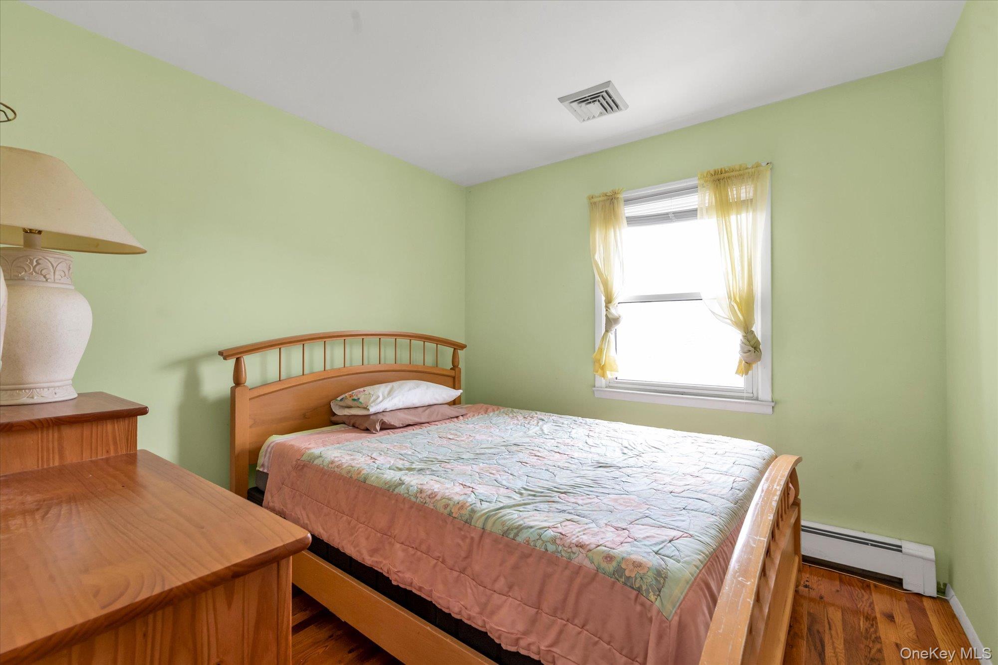 Single Family Edwards Place Nassau County, NY 11580, MLS-1046100-12
