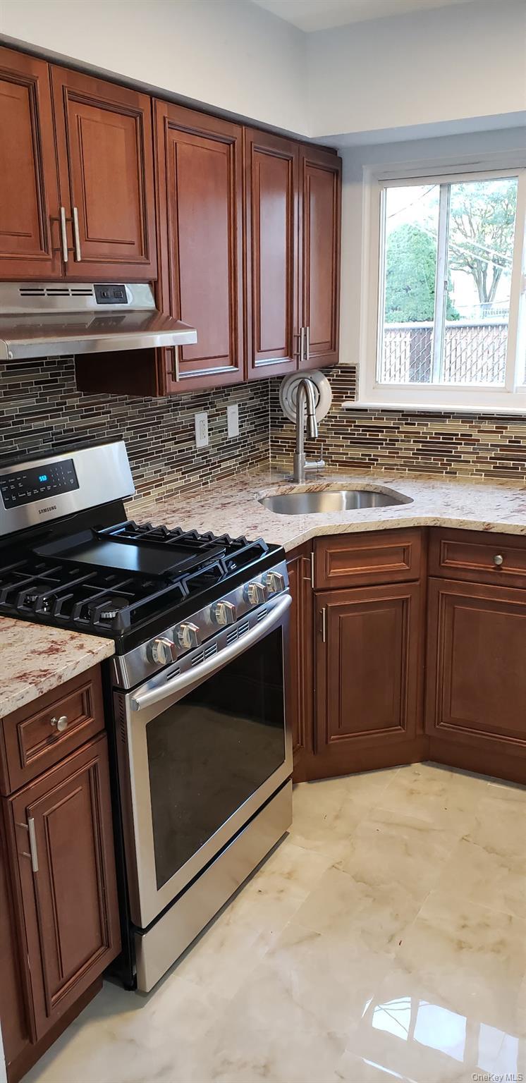 Single Family 142nd Street  Queens, NY 11435, MLS-1046101-7