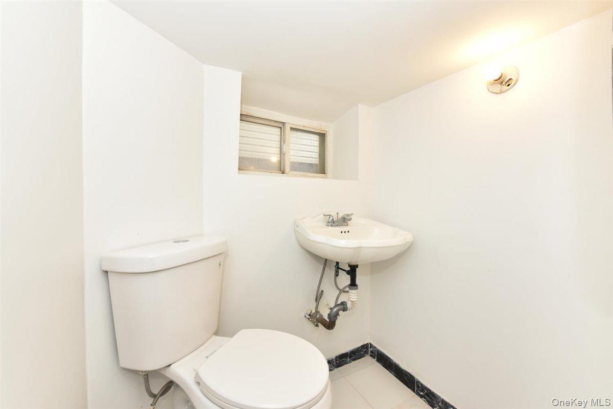 Single Family Inwood Street  Queens, NY 11436, MLS-1046109-14