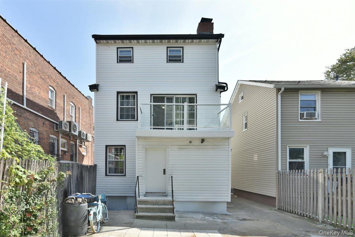 Single Family Inwood Street  Queens, NY 11436, MLS-1046109-18