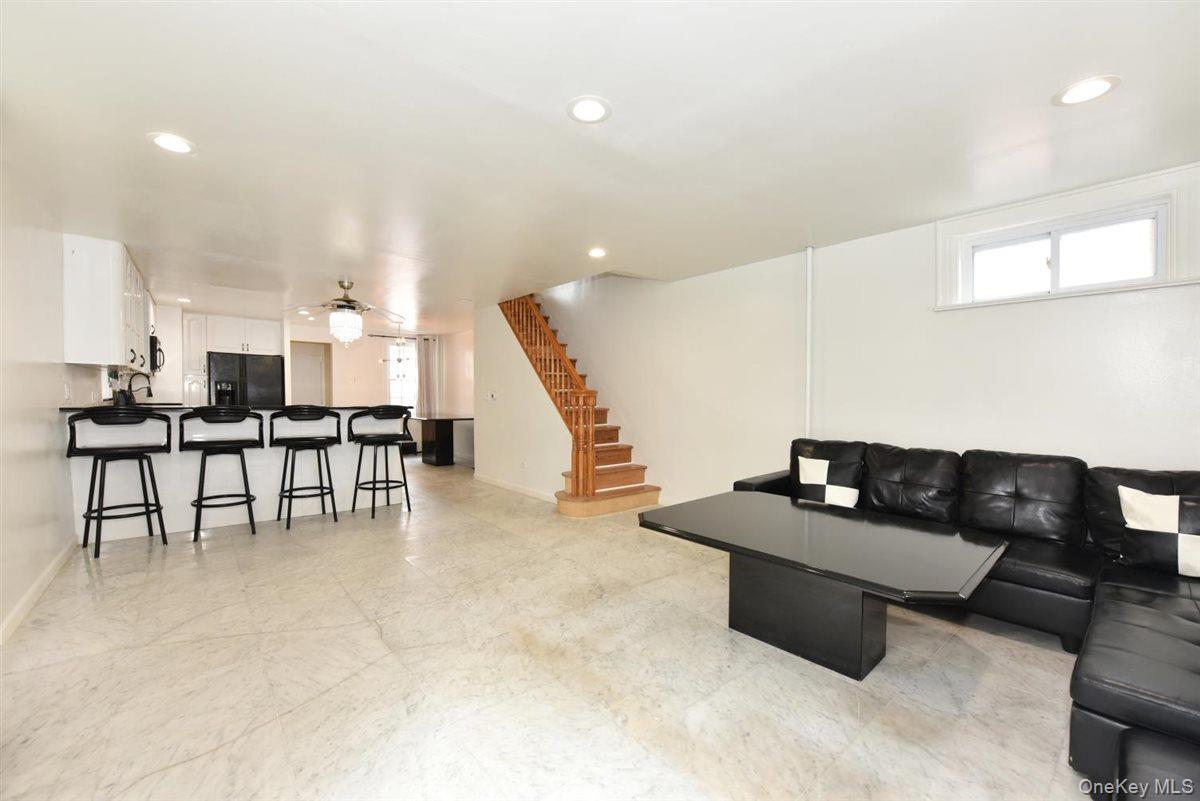 Single Family Inwood Street  Queens, NY 11436, MLS-1046109-3
