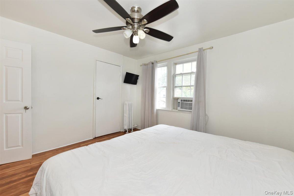 Single Family Inwood Street  Queens, NY 11436, MLS-1046109-7