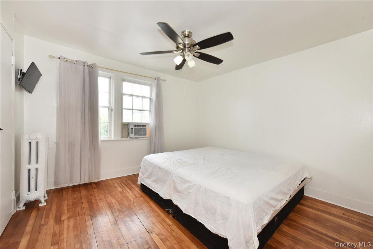 Single Family Inwood Street  Queens, NY 11436, MLS-1046109-8