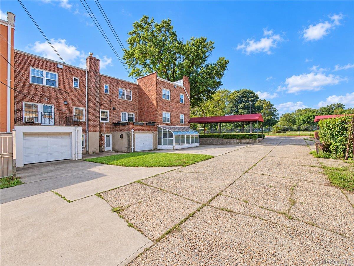 Single Family 67th Drive  Queens, NY 11374, MLS-1046145-23