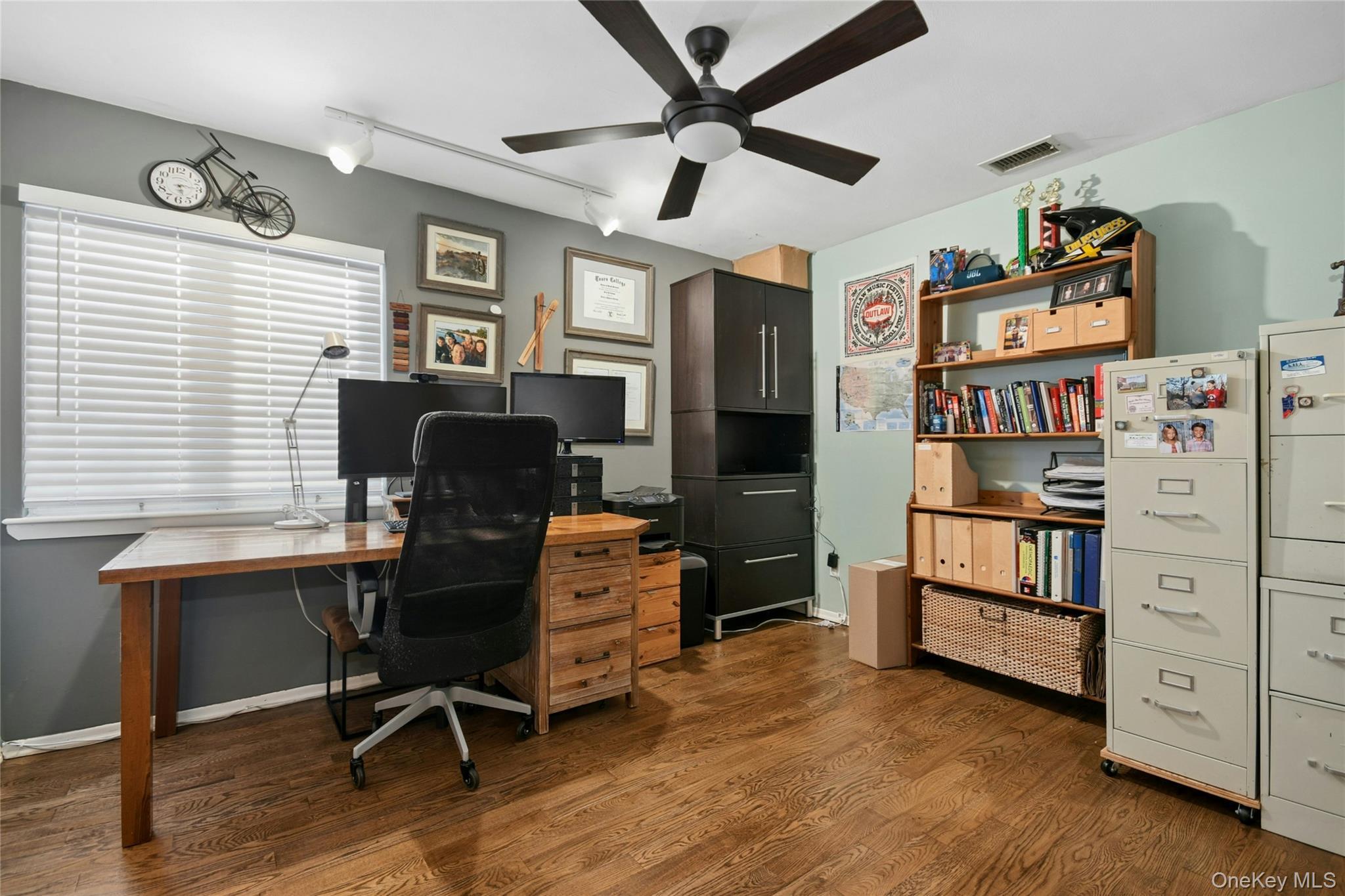 Single Family Waterview Drive Suffolk County, NY 11777, MLS-1046184-24