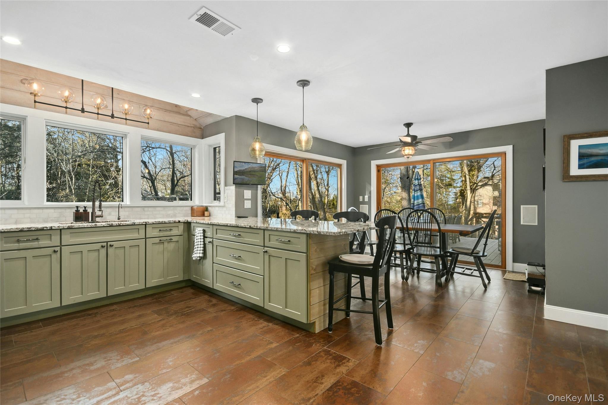 Single Family Waterview Drive Suffolk County, NY 11777, MLS-1046184-8