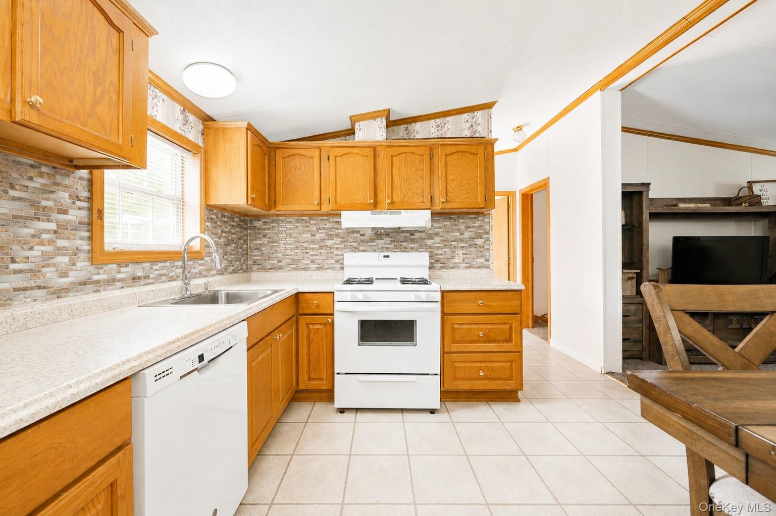 Single Family Feller Court Dutchess County, NY 12603, MLS-1046203-13