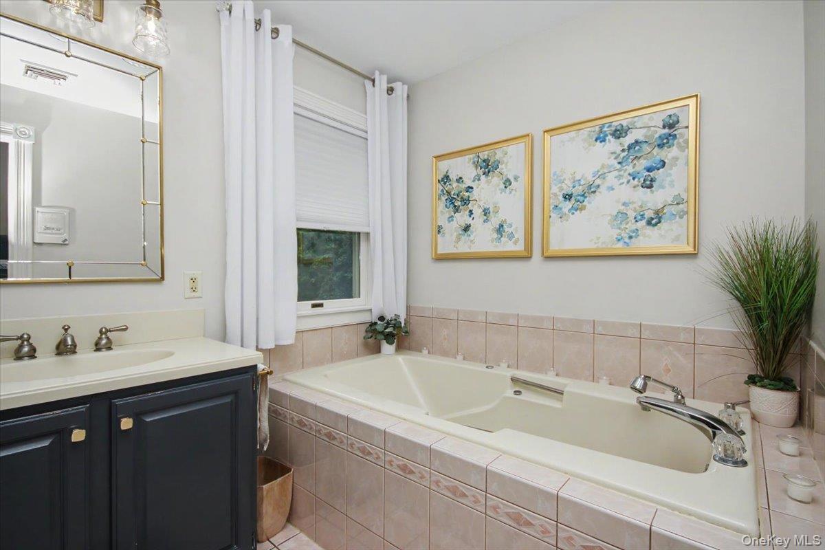 Single Family Harden Drive  Dutchess County, NY 12540, MLS-1046205-35
