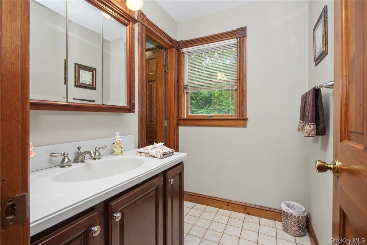 Single Family Harden Drive  Dutchess County, NY 12540, MLS-1046205-38
