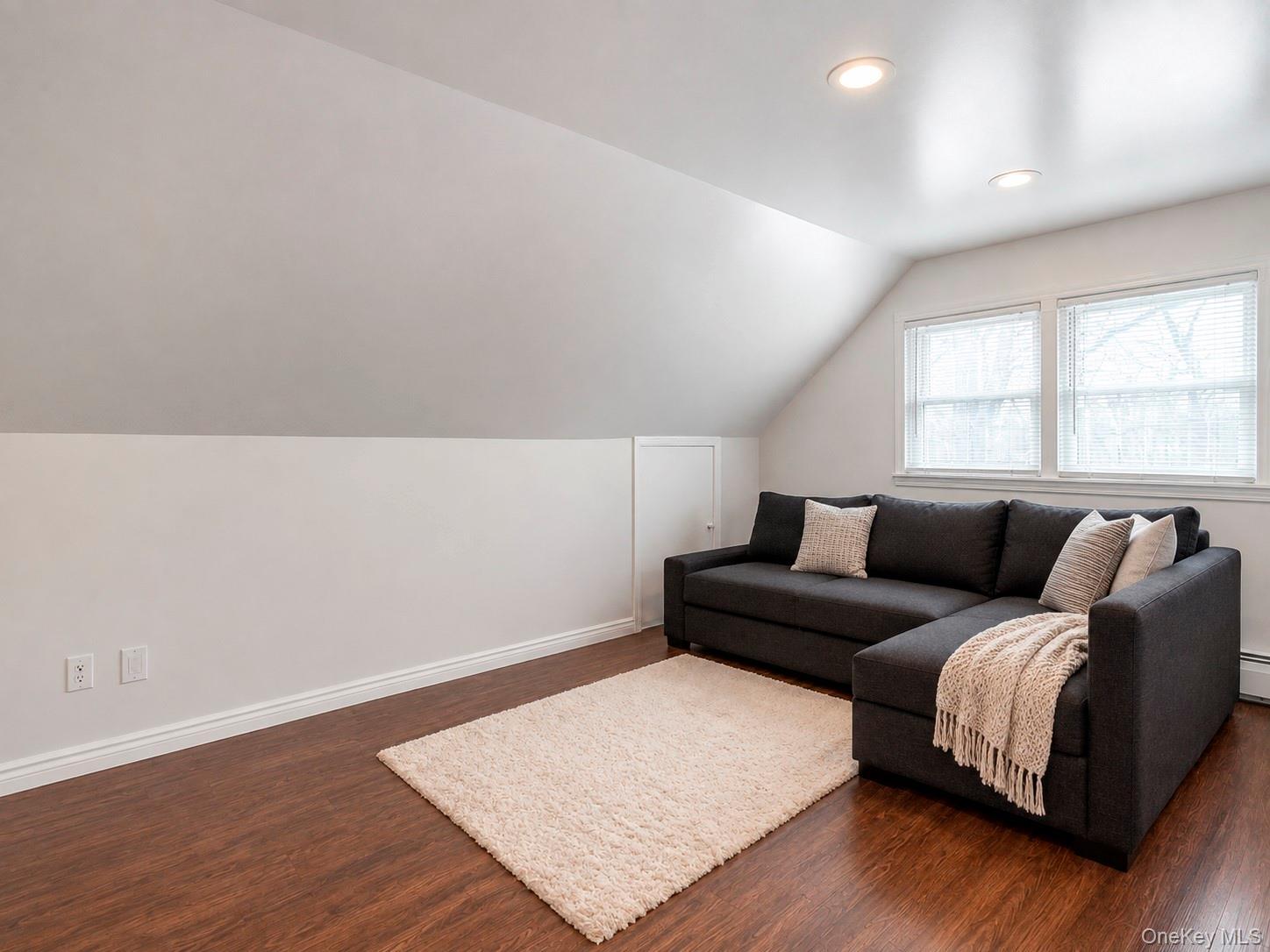 Single Family S 7th Street Suffolk County, NY 11757, MLS-1046206-18