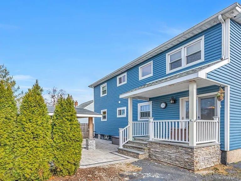 Single Family S 7th Street  Suffolk County, NY 11757, MLS-1046206-24