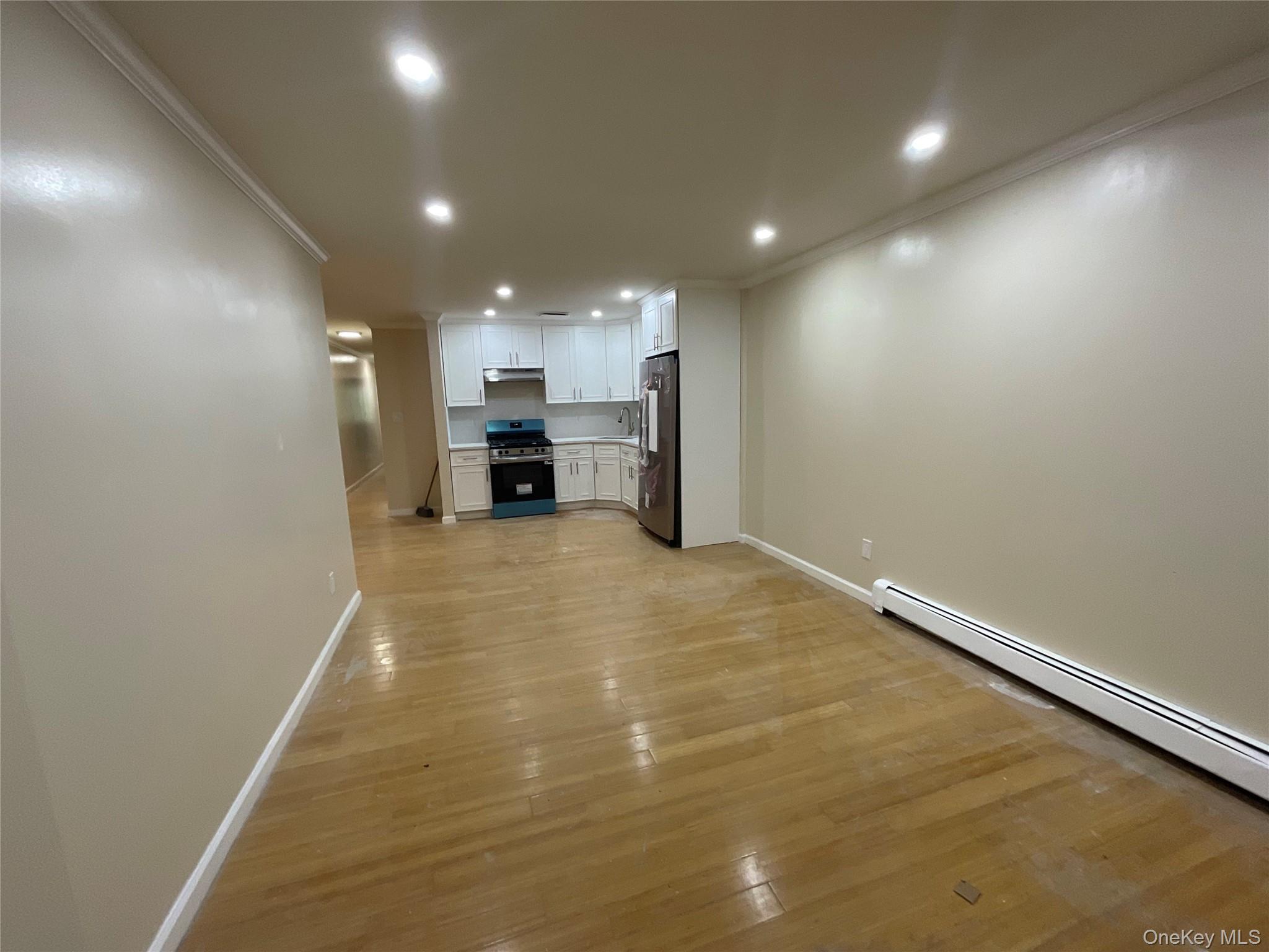 Single Family Guy R Brewer Blvd Queens, NY 11433, MLS-1046209-14