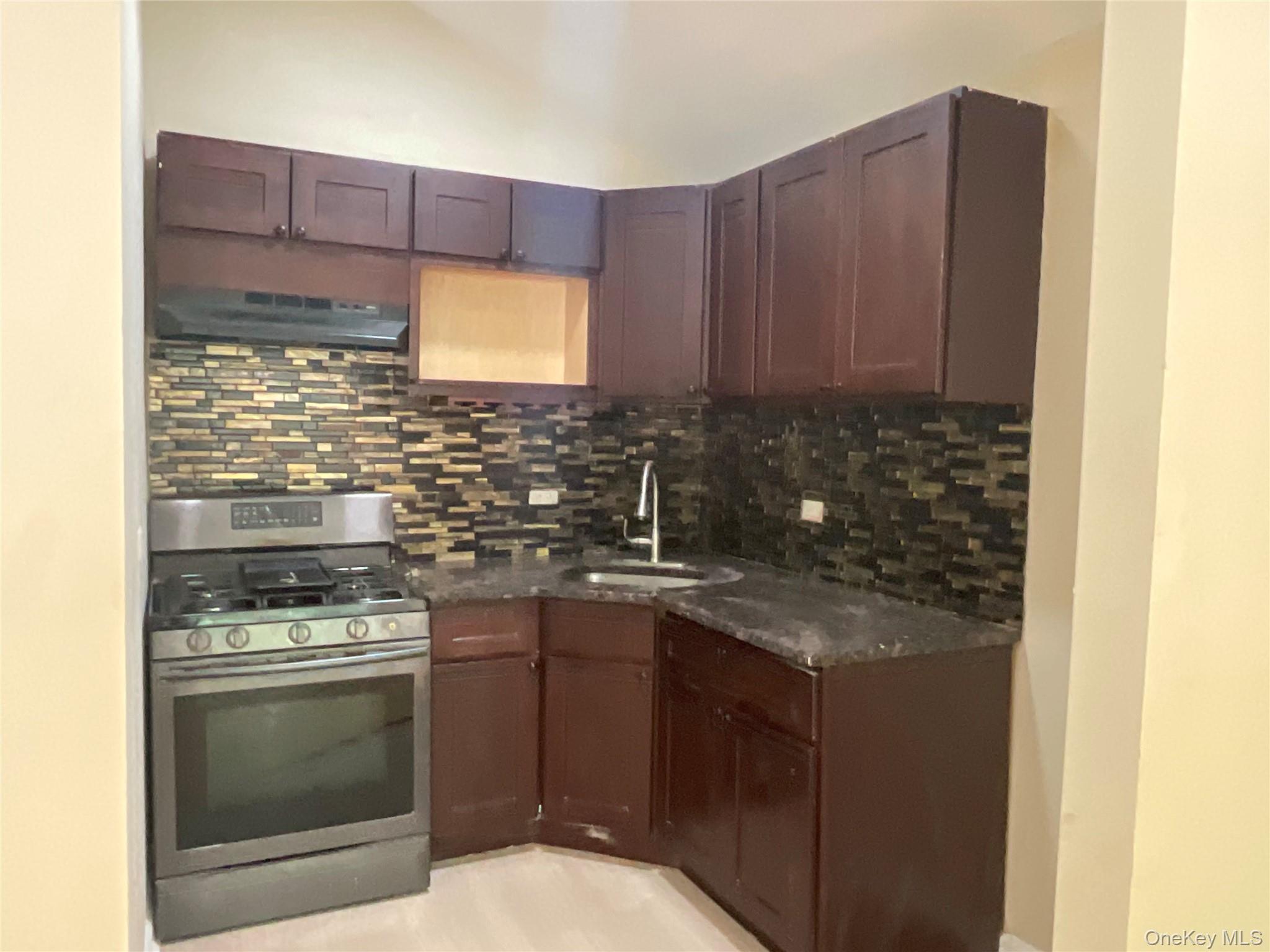 Single Family Guy R Brewer Blvd Queens, NY 11433, MLS-1046209-2