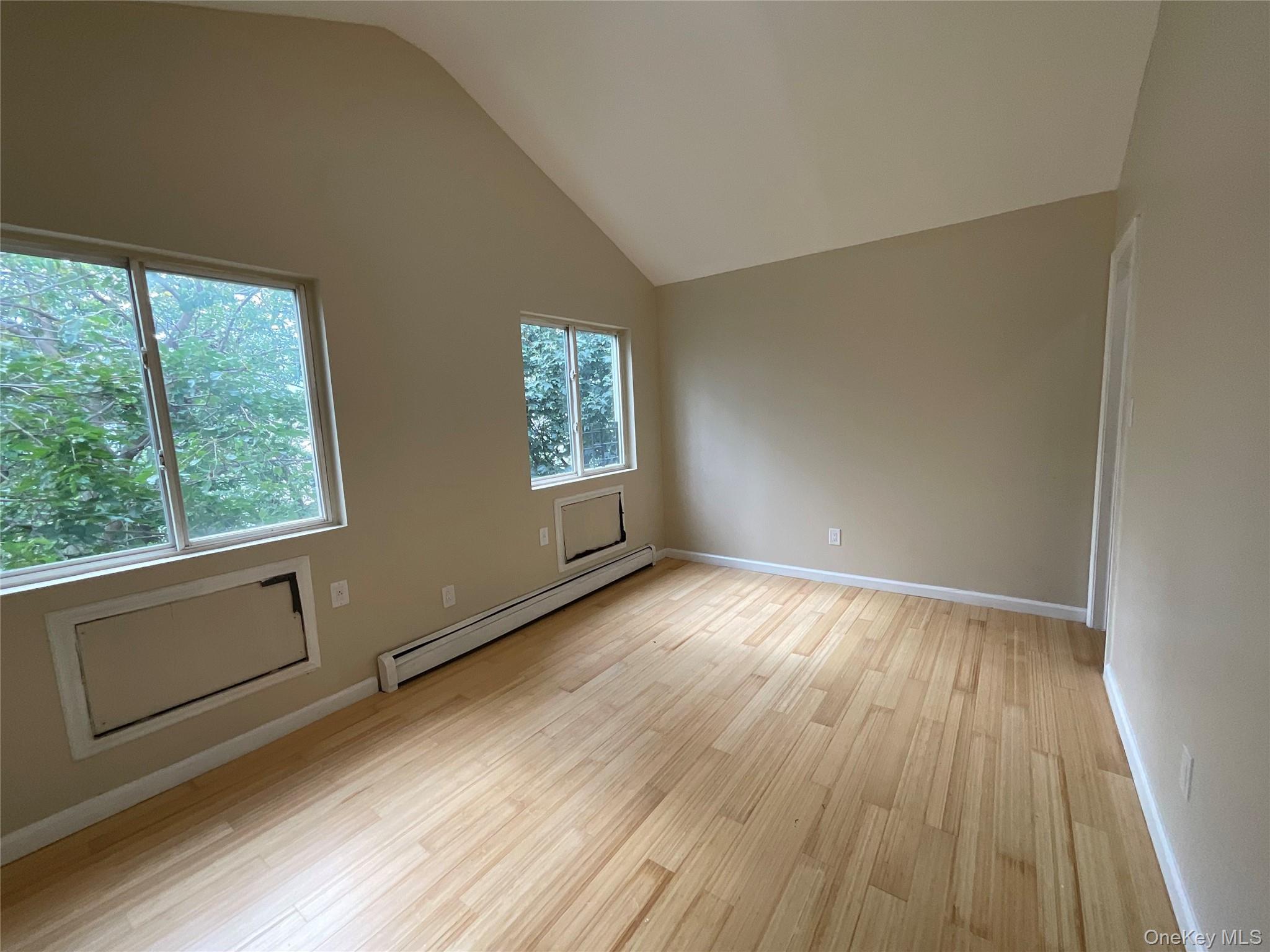 Single Family Guy R Brewer Blvd Queens, NY 11433, MLS-1046209-5