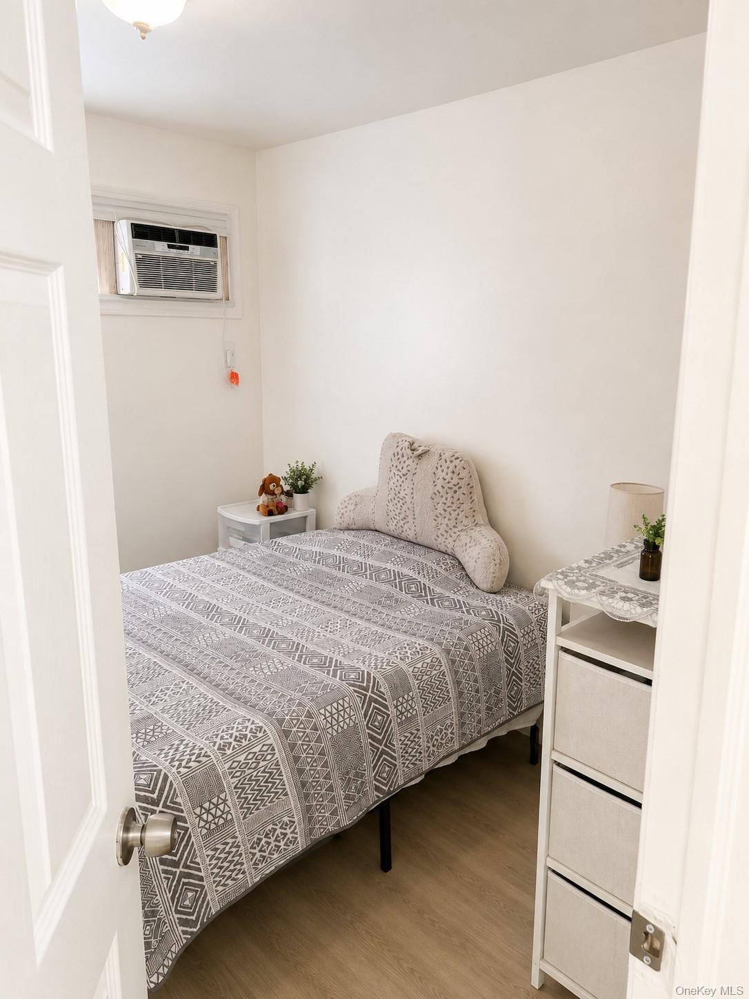 Single Family 144th Avenue Queens, NY 11434, MLS-1046214-5