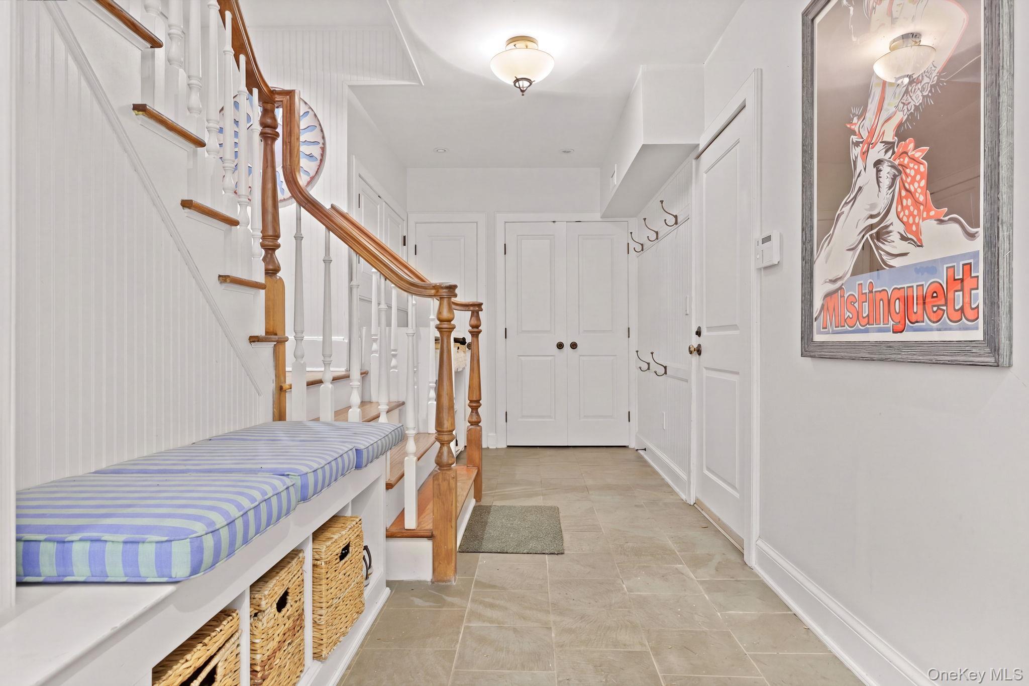 Single Family Hickory Lane  Westchester County, NY 10506, MLS-1046215-22