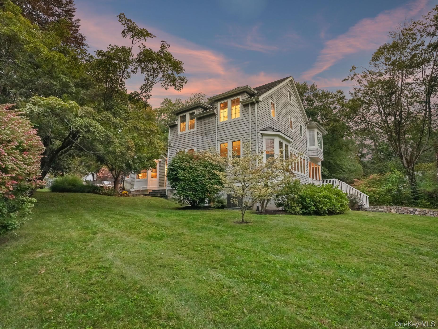 Single Family Hickory Lane  Westchester County, NY 10506, MLS-1046215-3