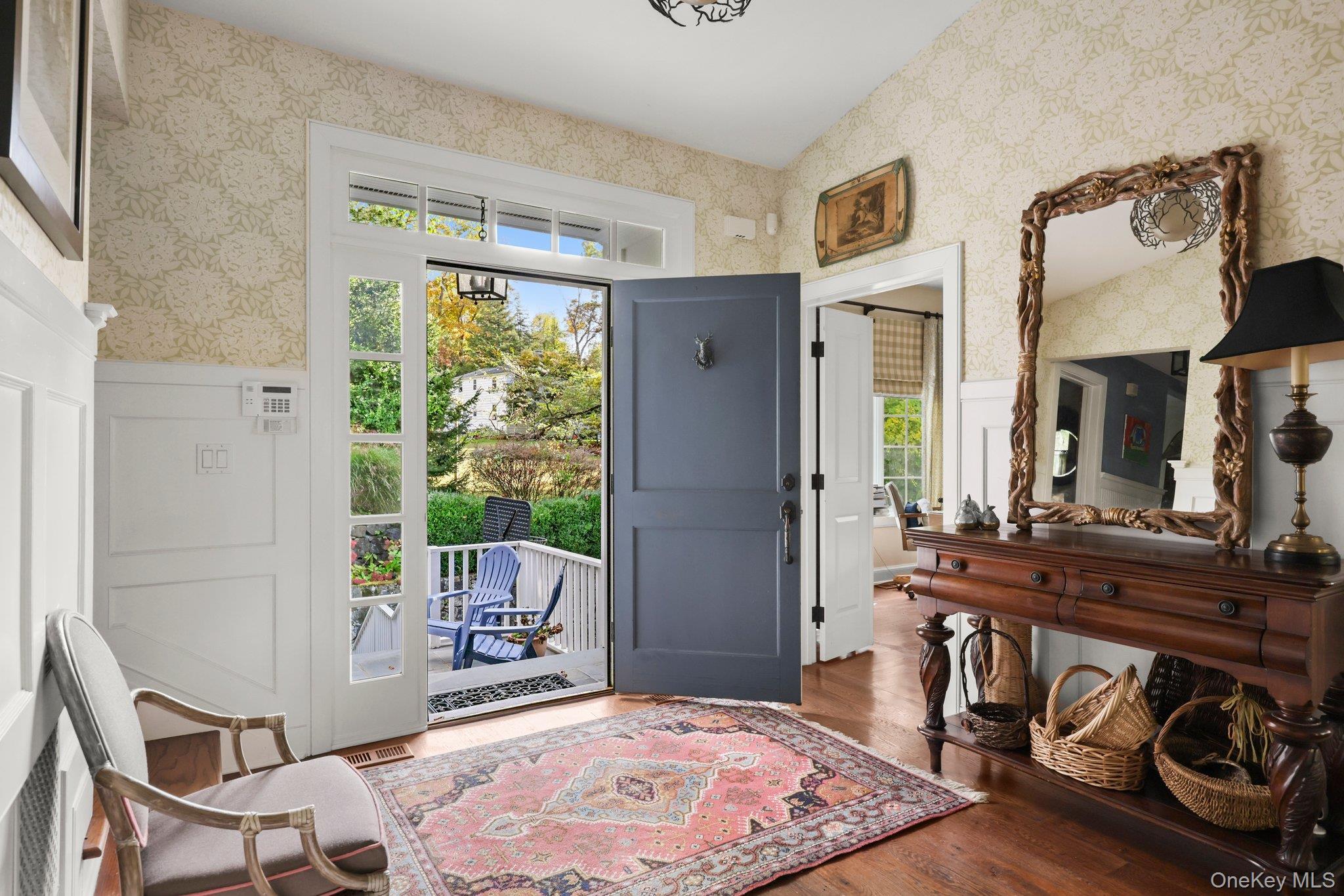 Single Family Hickory Lane  Westchester County, NY 10506, MLS-1046215-5