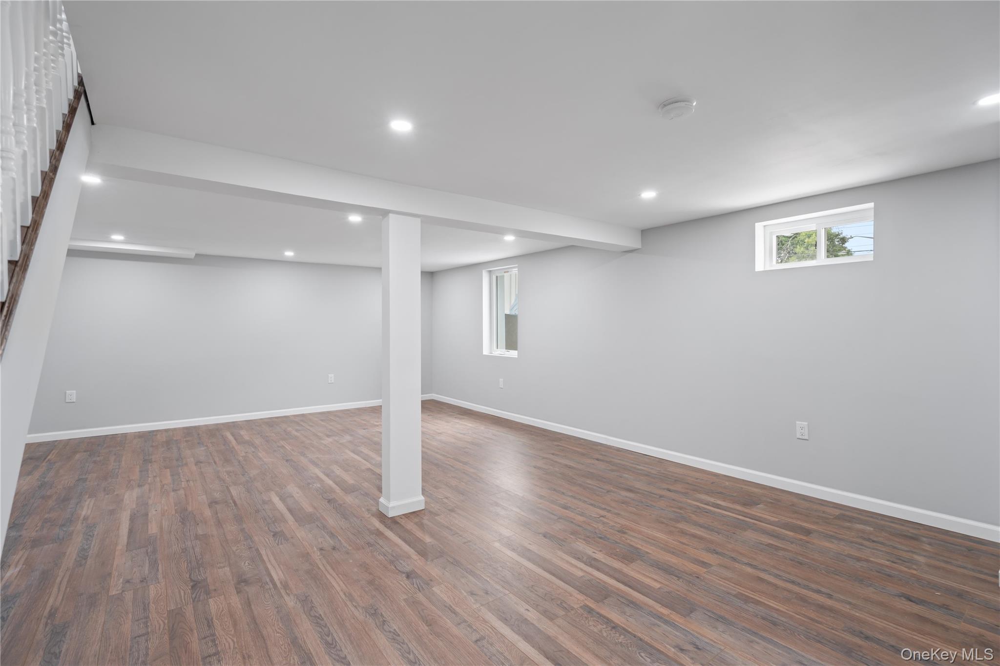 Single Family Cliff Avenue Nassau County, NY 11550, MLS-1046223-26
