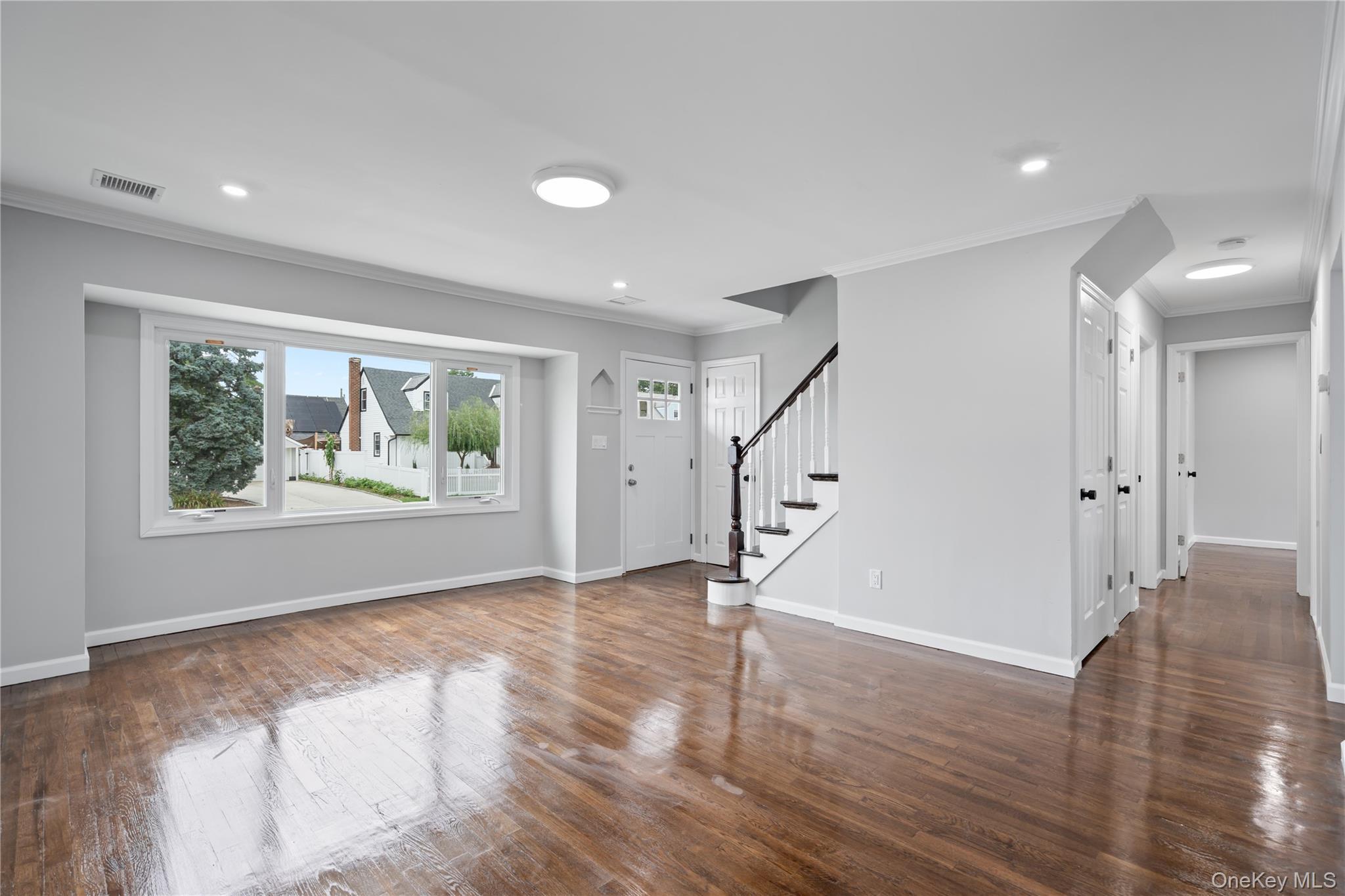 Single Family Cliff Avenue Nassau County, NY 11550, MLS-1046223-6