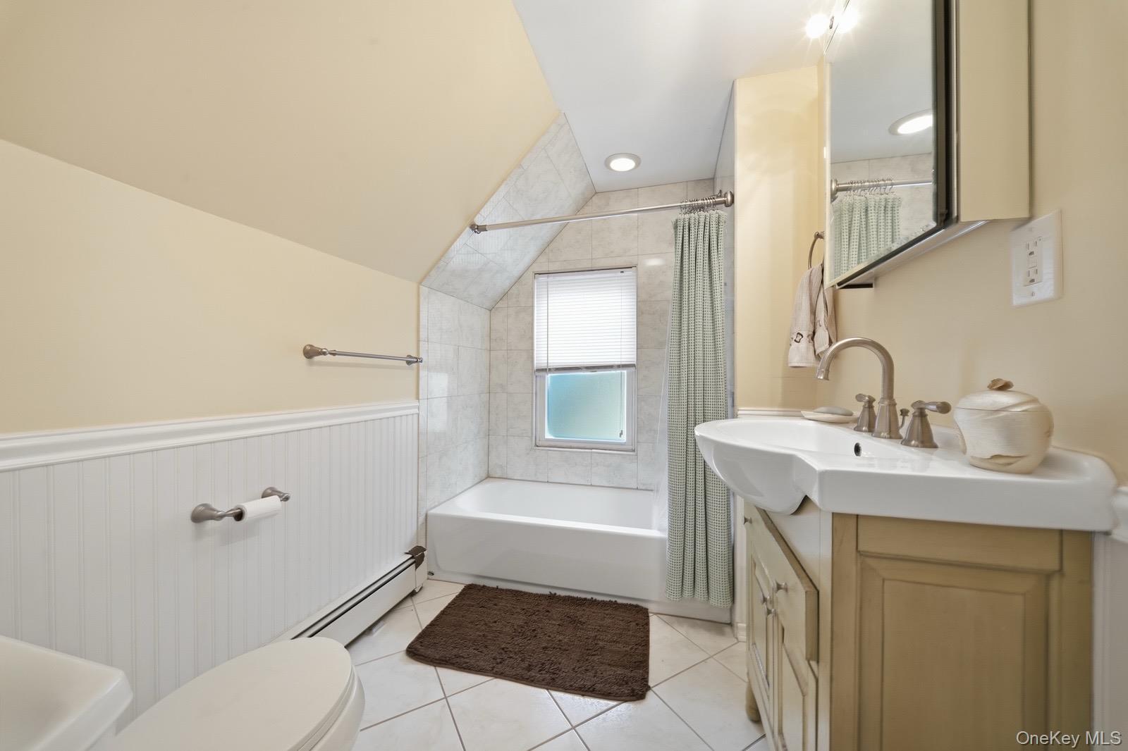 Single Family Ray Street  Nassau County, NY 11520, MLS-1046229-17