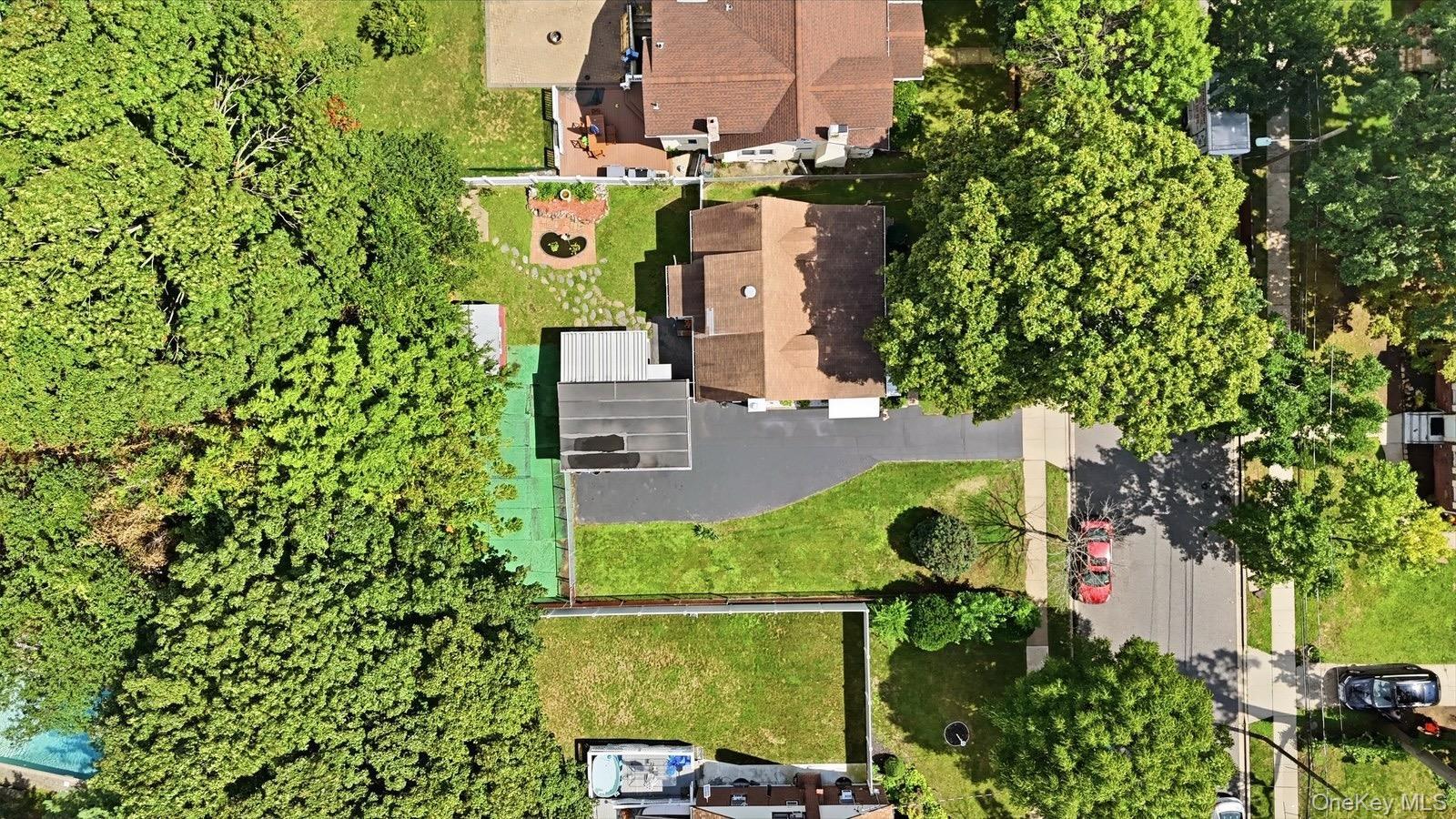 Single Family Ray Street  Nassau County, NY 11520, MLS-1046229-26