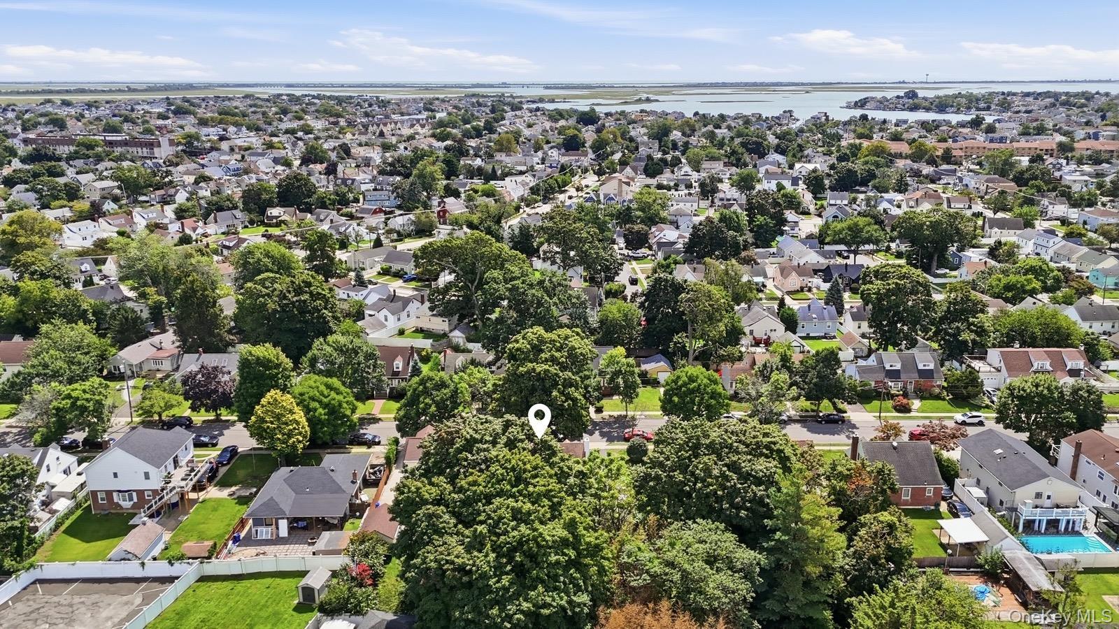 Single Family Ray Street  Nassau County, NY 11520, MLS-1046229-27