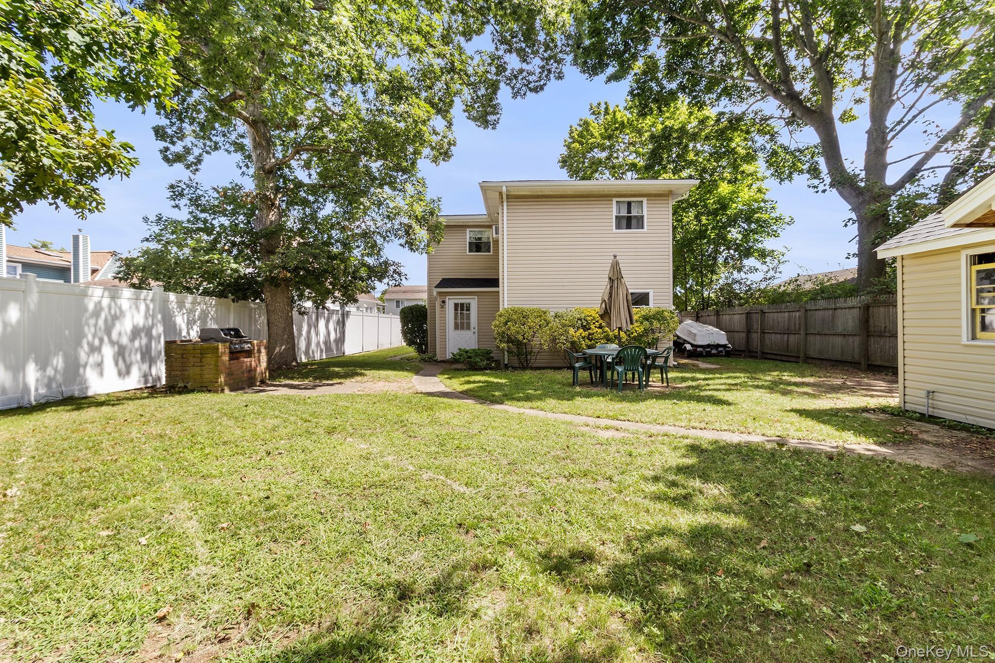 Single Family Pine Acres Boulevard Suffolk County, NY 11706, MLS-1046243-28