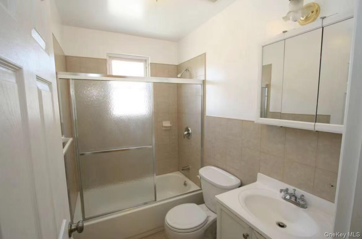 Single Family 115th Street  Queens, NY 11356, MLS-1046257-8