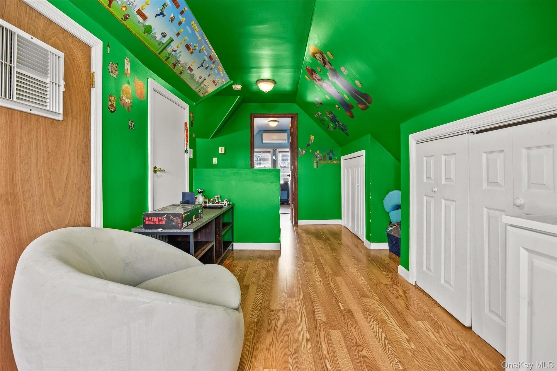 Single Family 52nd Road  Queens, NY 11378, MLS-1046289-25