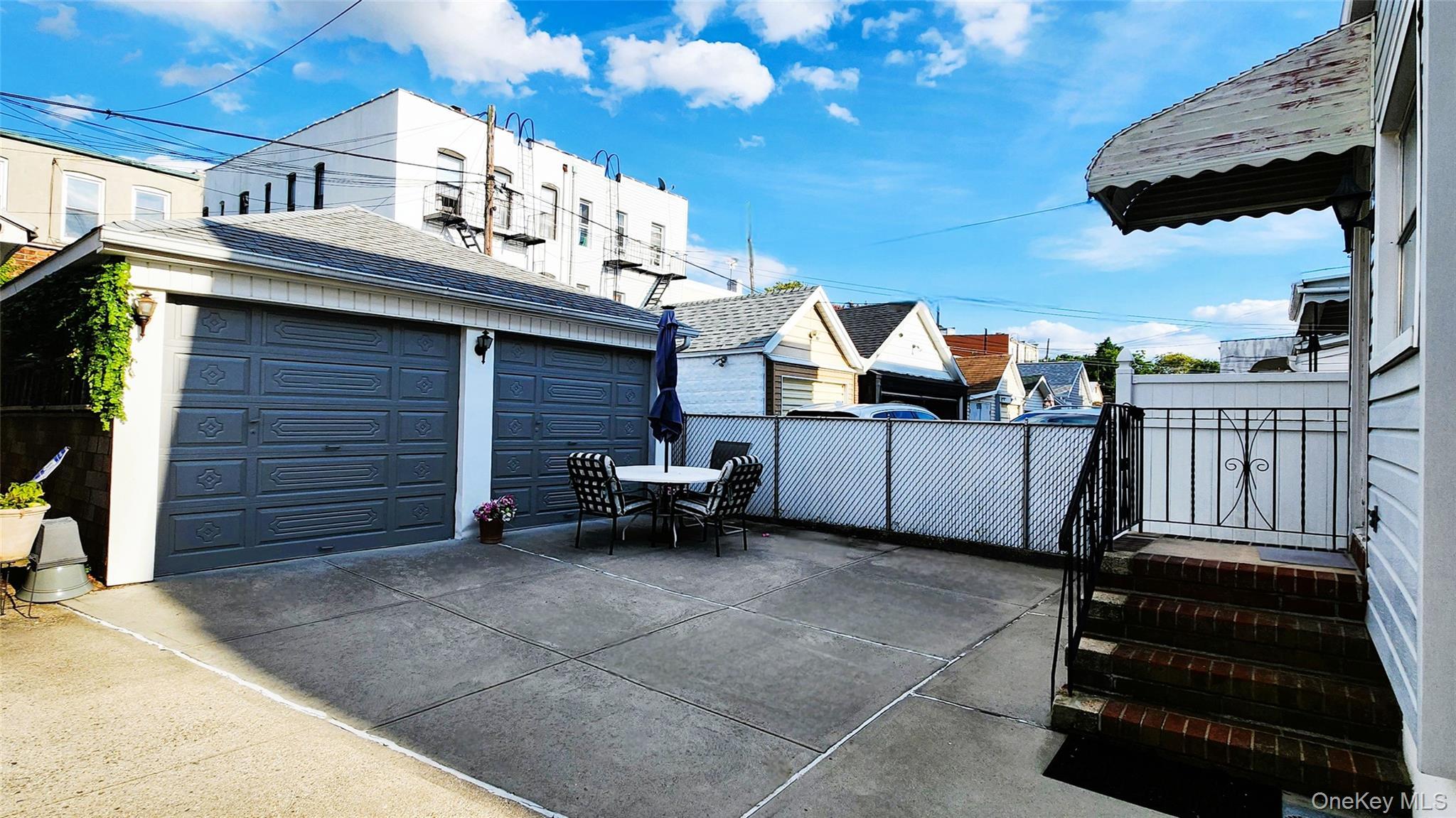 Single Family 64th Street Queens, NY 11385, MLS-1046293-17