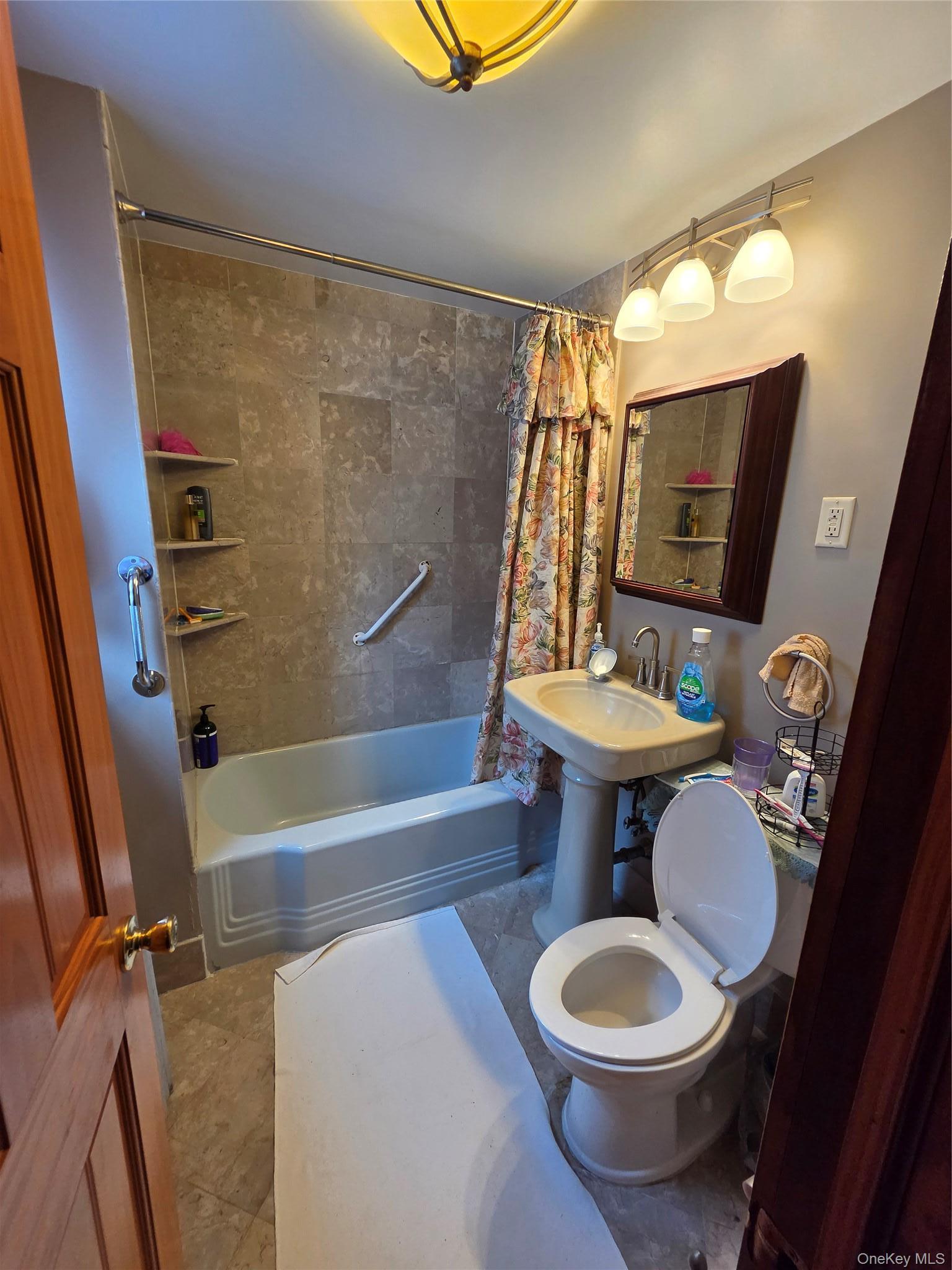 Single Family 201st Street  Queens, NY 11423, MLS-1046299-13