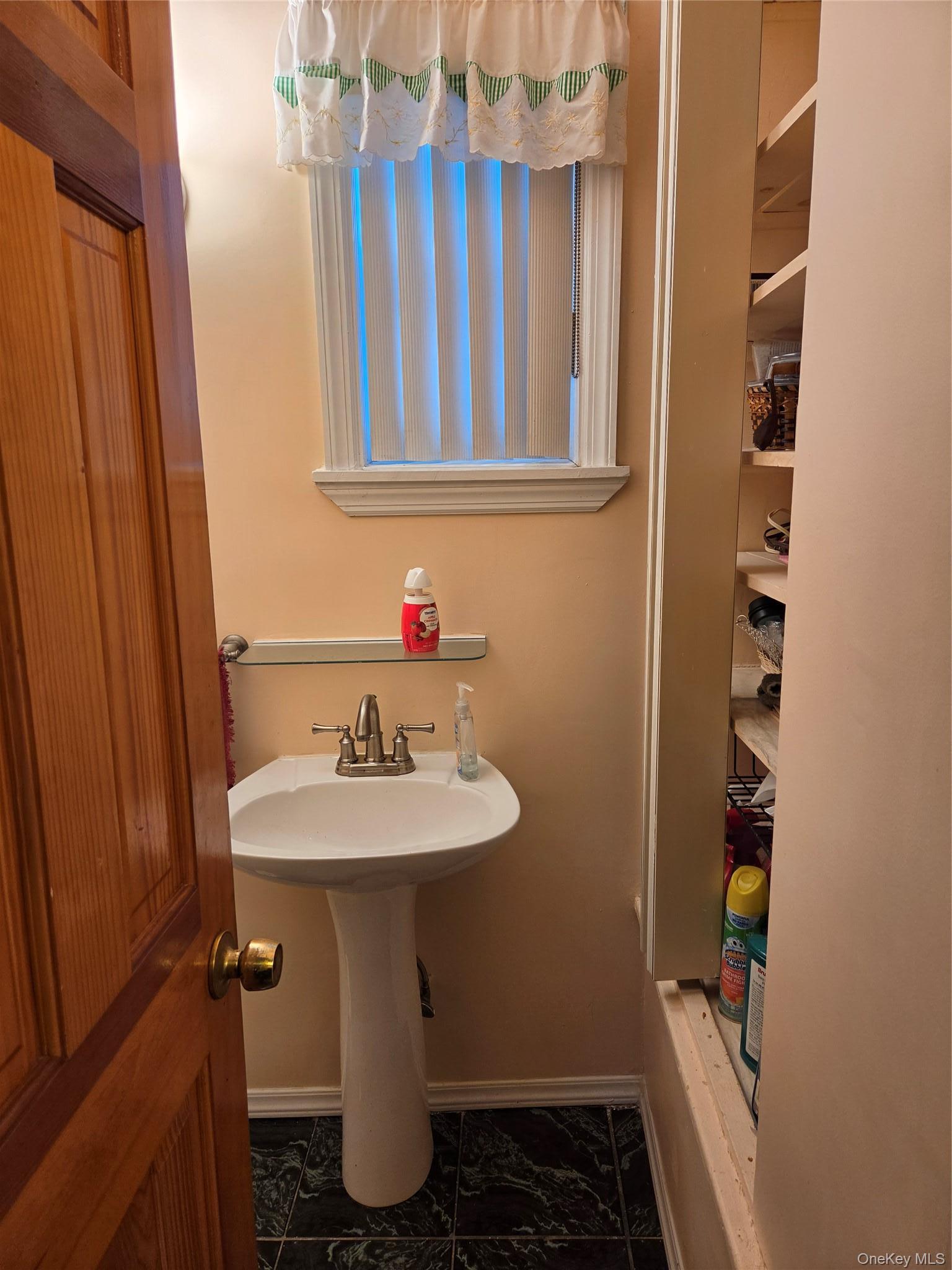 Single Family 201st Street  Queens, NY 11423, MLS-1046299-8