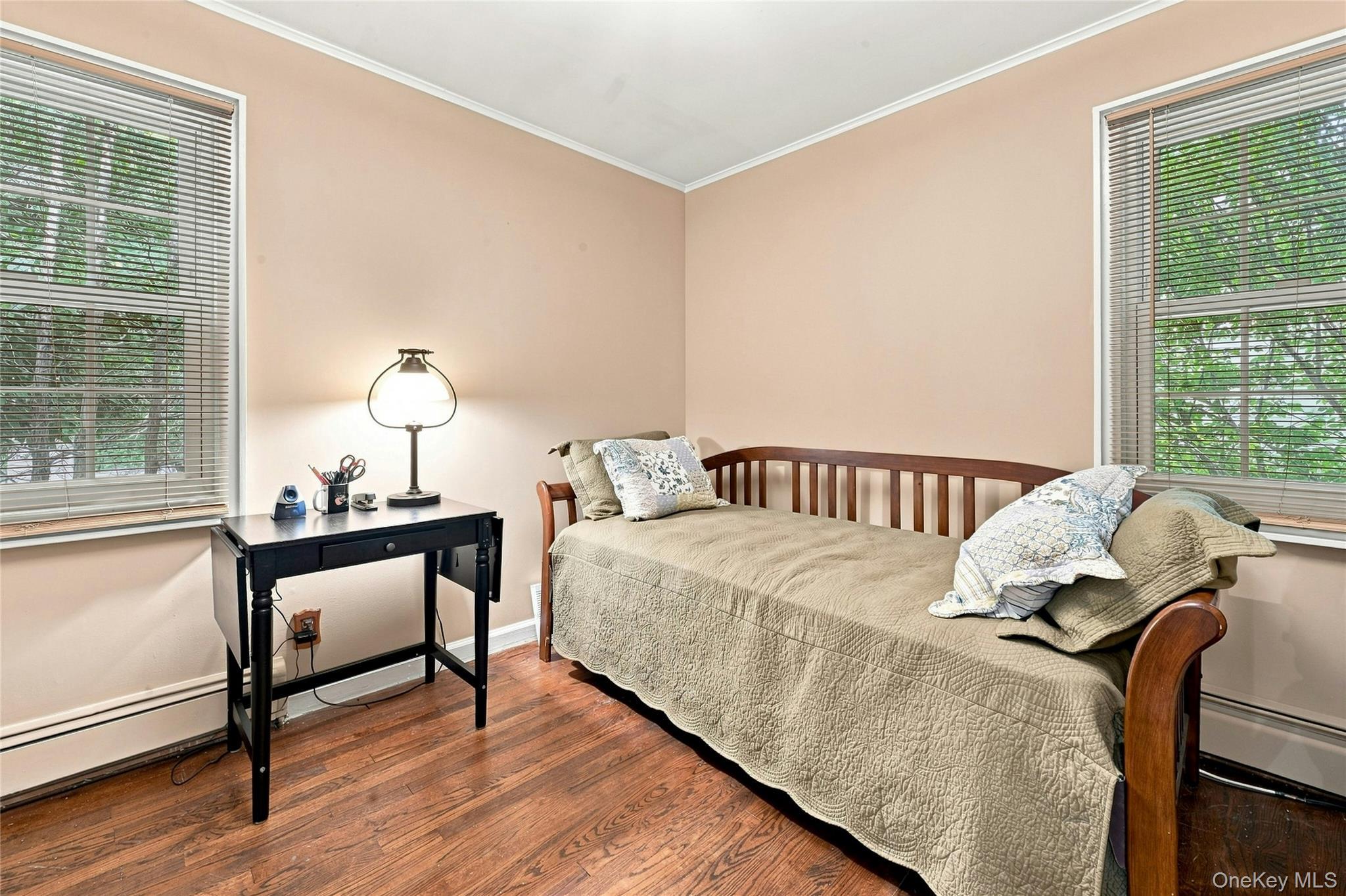 Single Family Cliftwood Drive Suffolk County, NY 11743, MLS-1046300-14