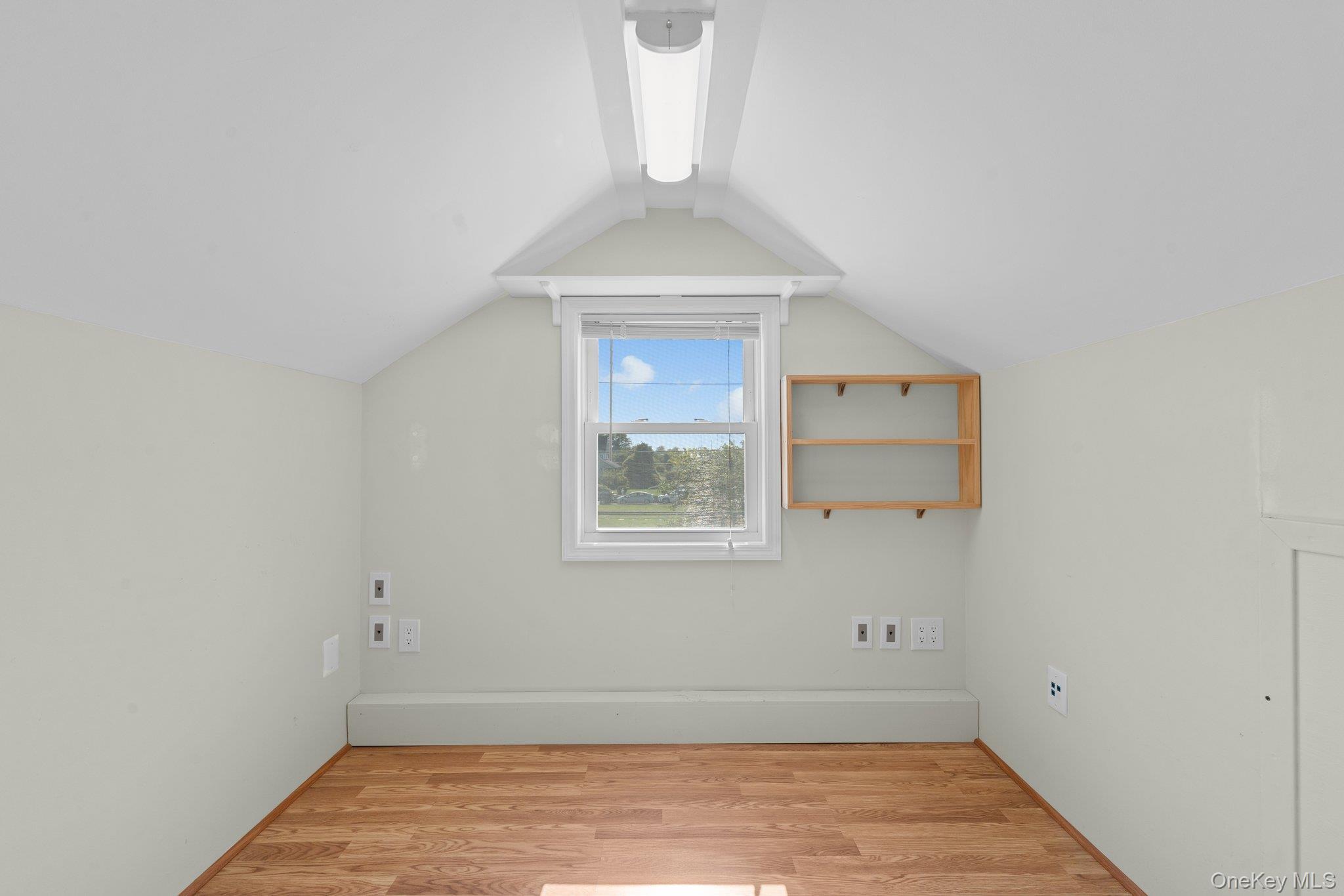 Single Family Laurel Street  Suffolk County, NY 11772, MLS-1046309-25
