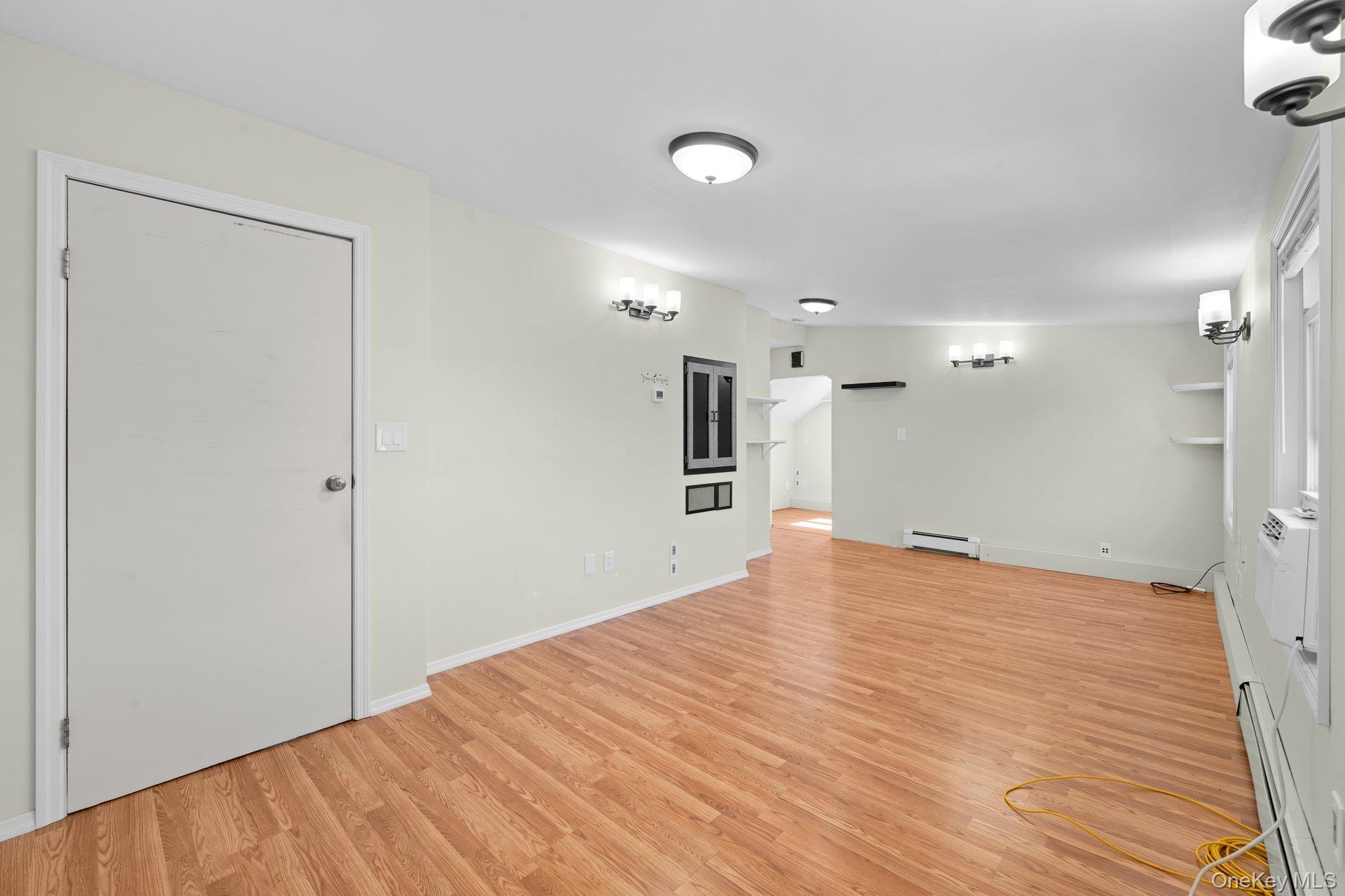 Single Family Laurel Street  Suffolk County, NY 11772, MLS-1046309-27