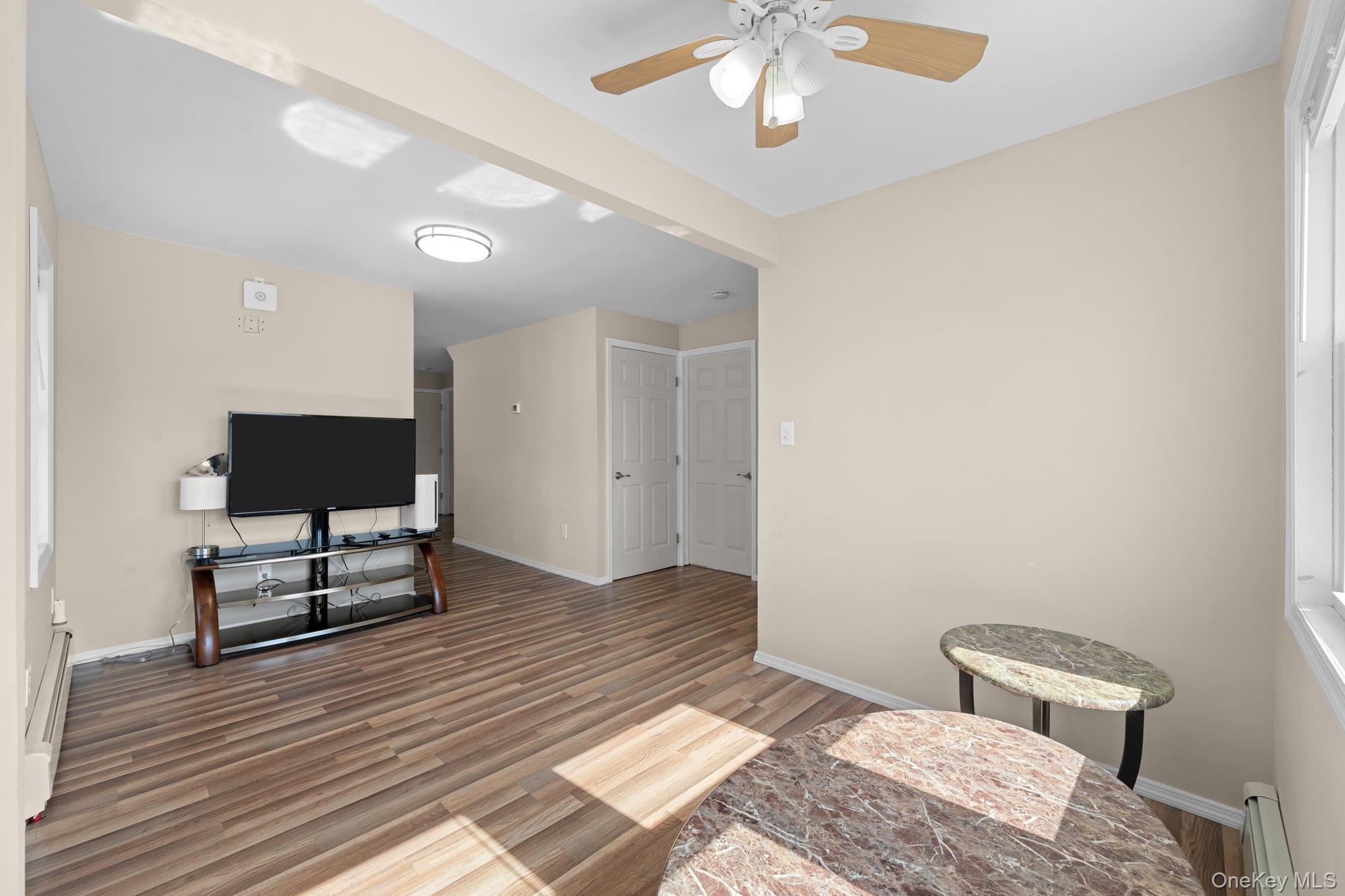 Single Family Laurel Street  Suffolk County, NY 11772, MLS-1046309-8