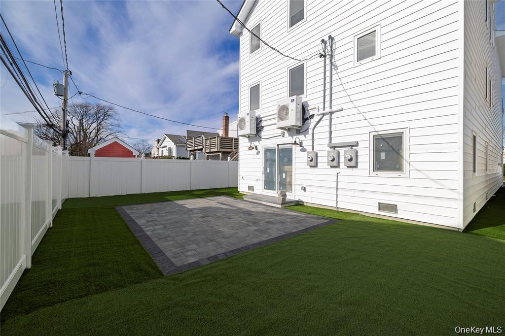 Single Family E Harrison Street  Nassau County, NY 11561, MLS-1046314-36