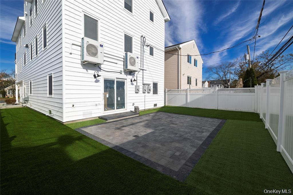 Single Family E Harrison Street  Nassau County, NY 11561, MLS-1046314-37