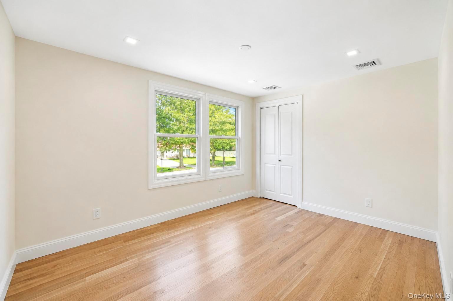 Single Family Crater Lake Drive  Suffolk County, NY 11727, MLS-1046323-32